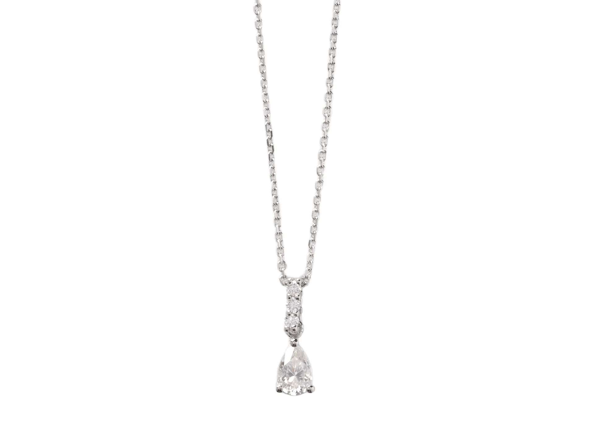 Pear-Cut Moissanite Pendant Necklace (Sterling Silver) D18016896