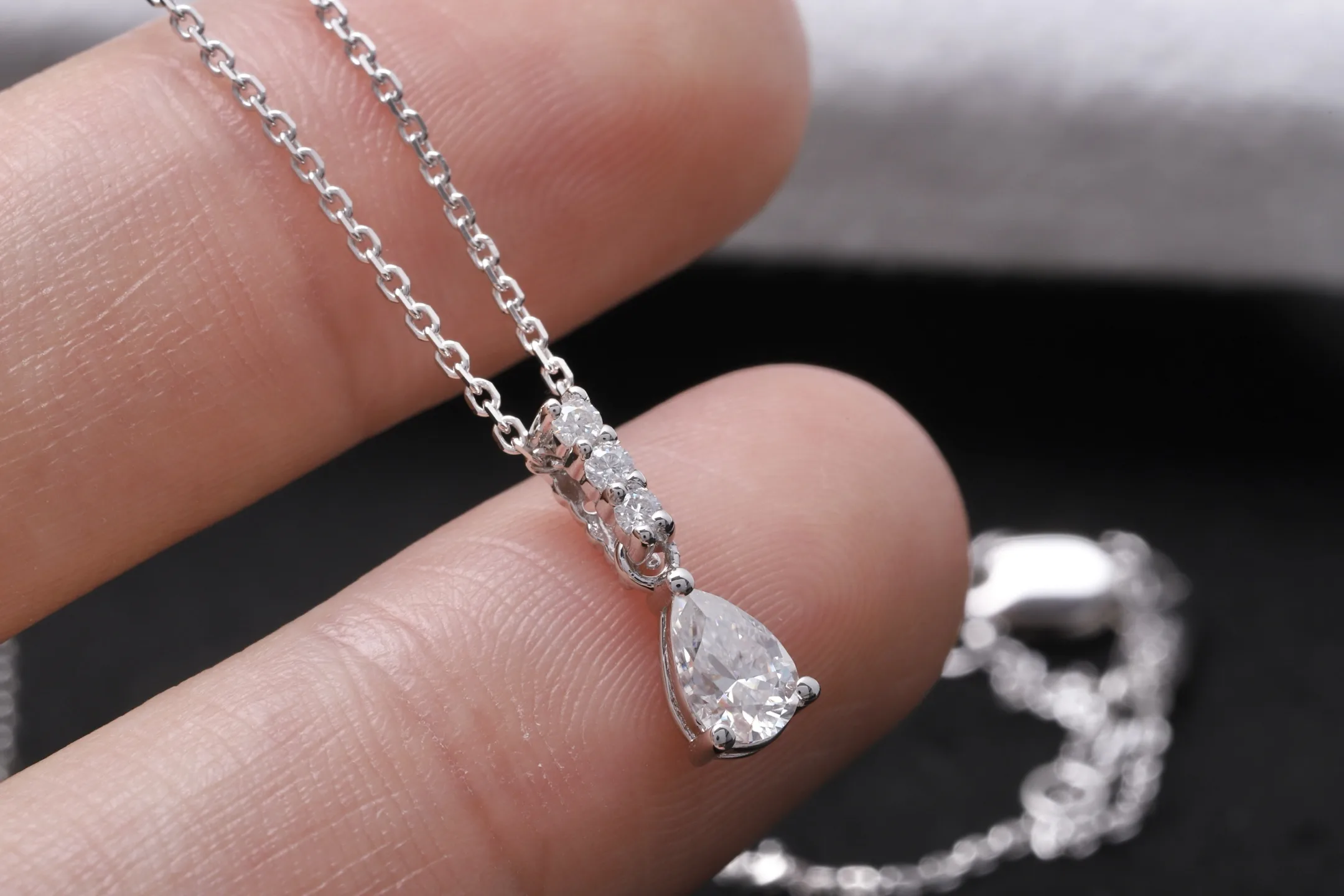 Pear-Cut Moissanite Pendant Necklace (Sterling Silver) D18016896 — view 4