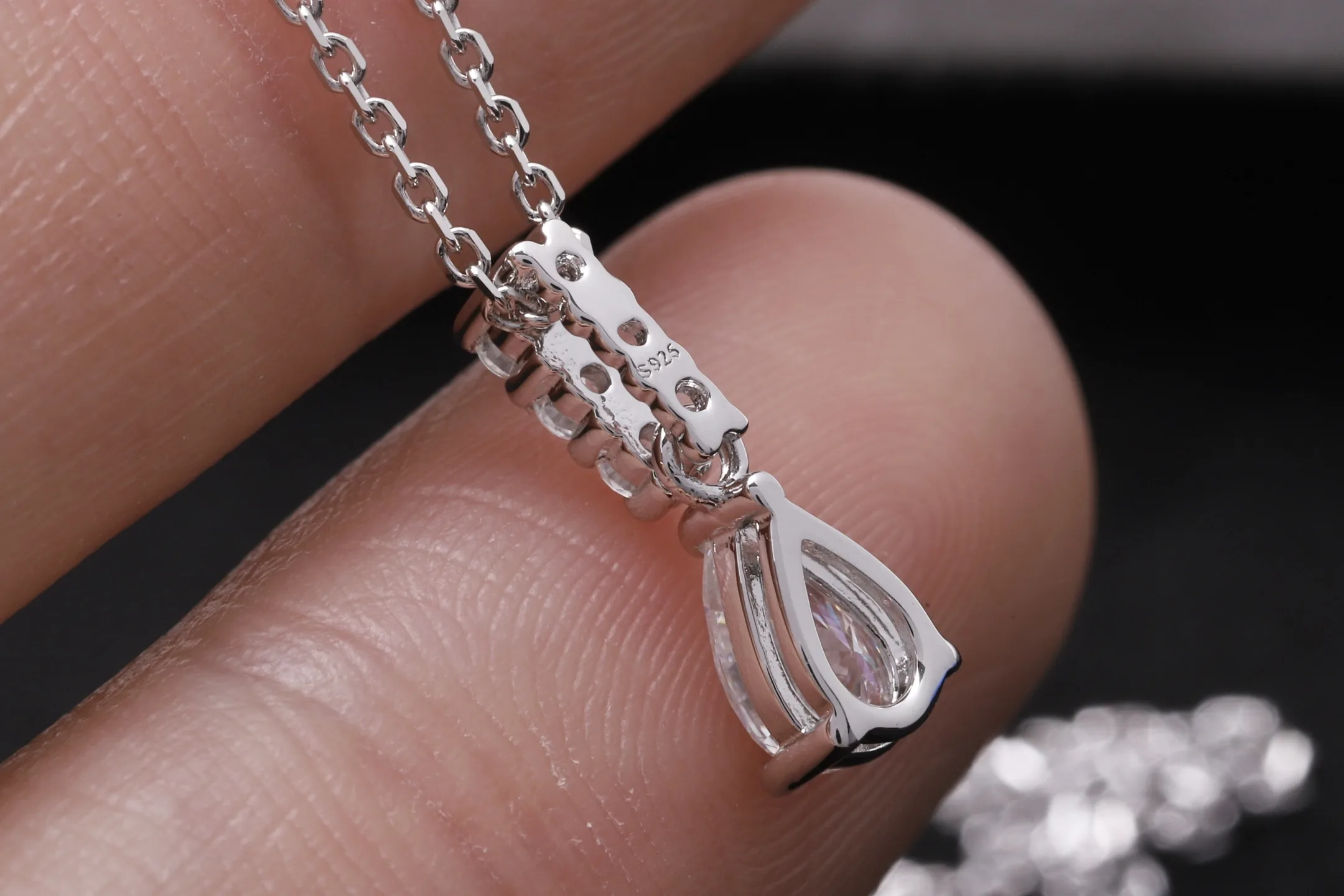 Pear-Cut Moissanite Pendant Necklace (Sterling Silver) D18016896 — view 5