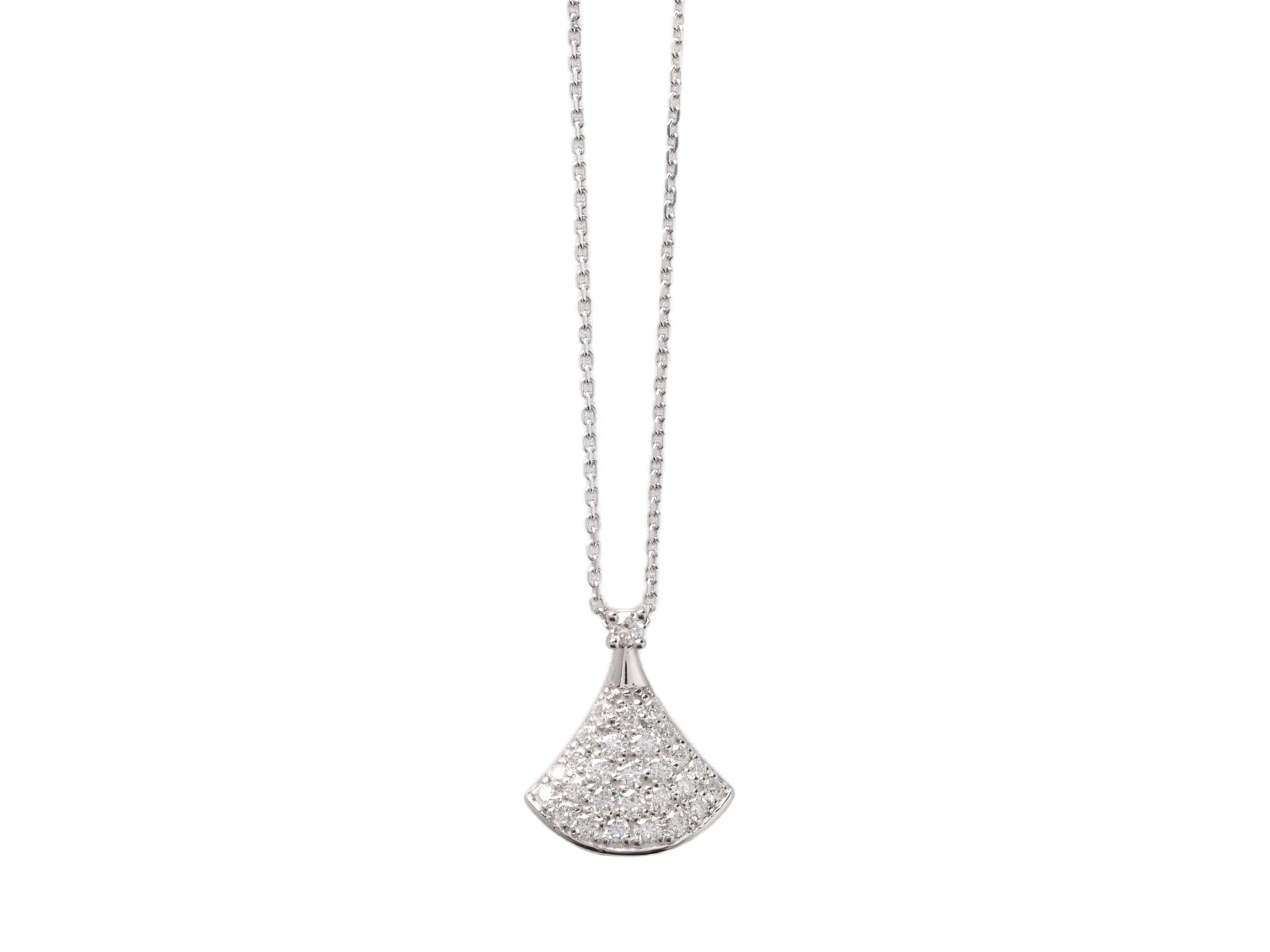 Divas' Dream Inspired Fan Pendant Necklace (Sterling Silver) D23516916