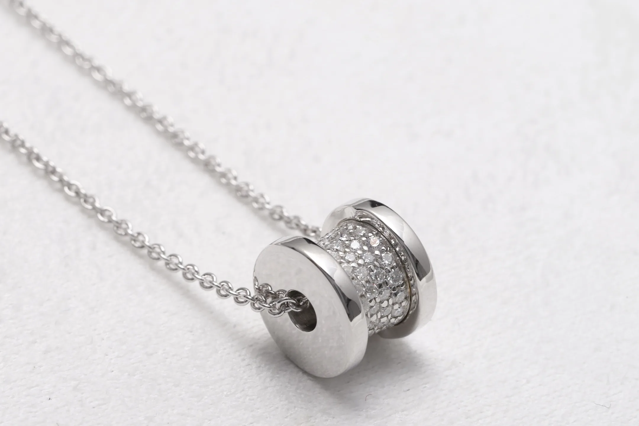 Cylindrical Pavé Moissanite Pendant Necklace (Sterling Silver) D29016926 — view 6