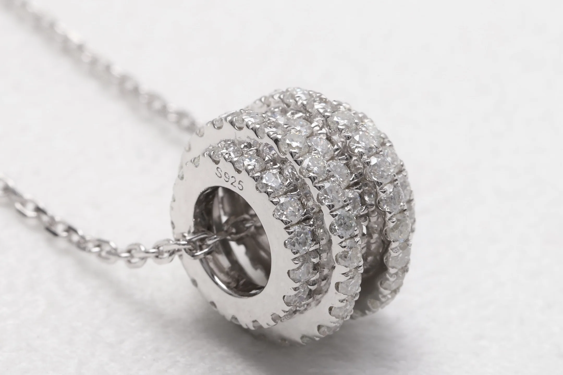 Cylinder Pendant Choker Necklace (Sterling Silver) D36516955 — view 6