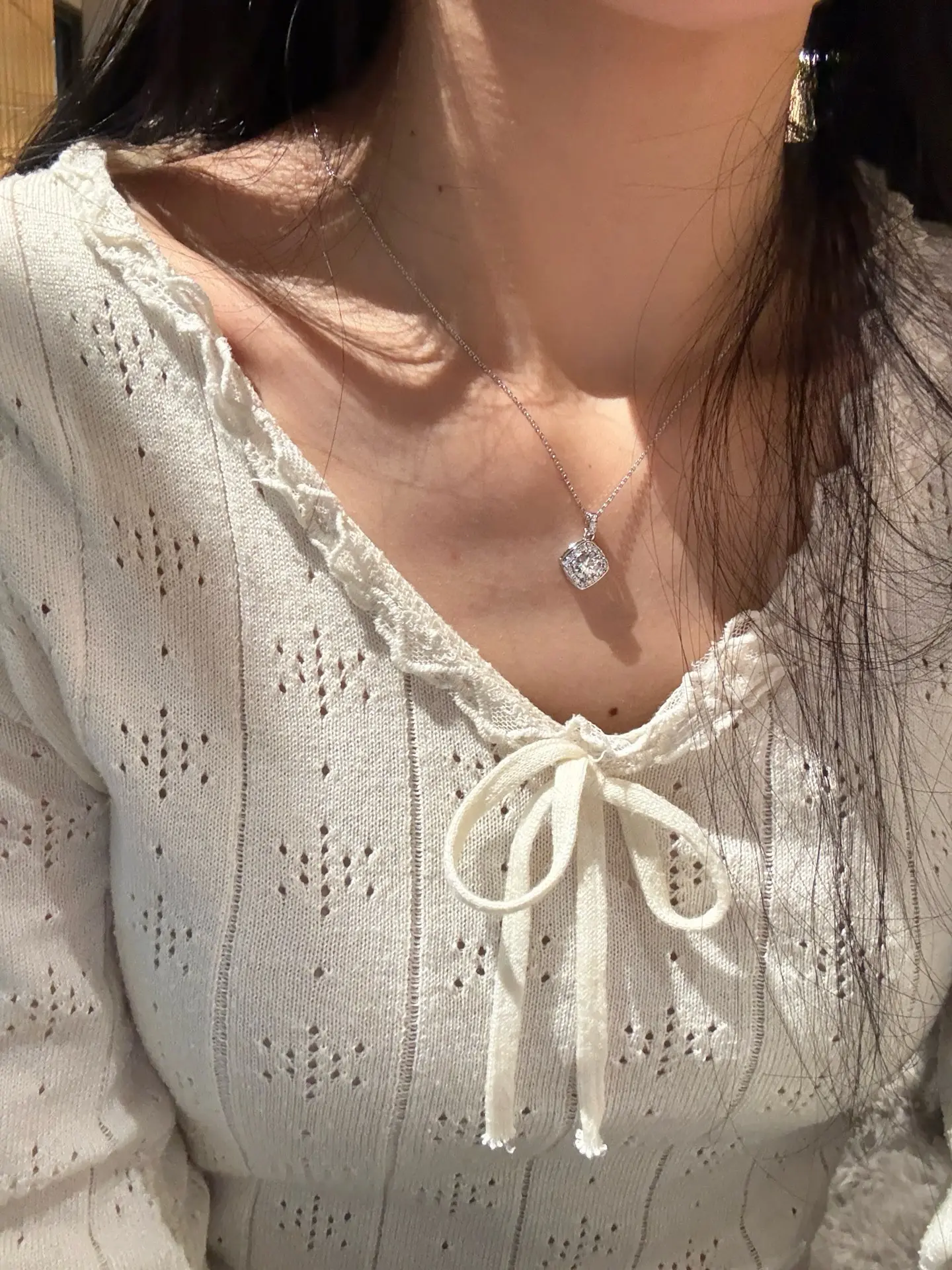 Moissanite Rhombus Pendant Necklace (Sterling Silver) D23516903 — view 10