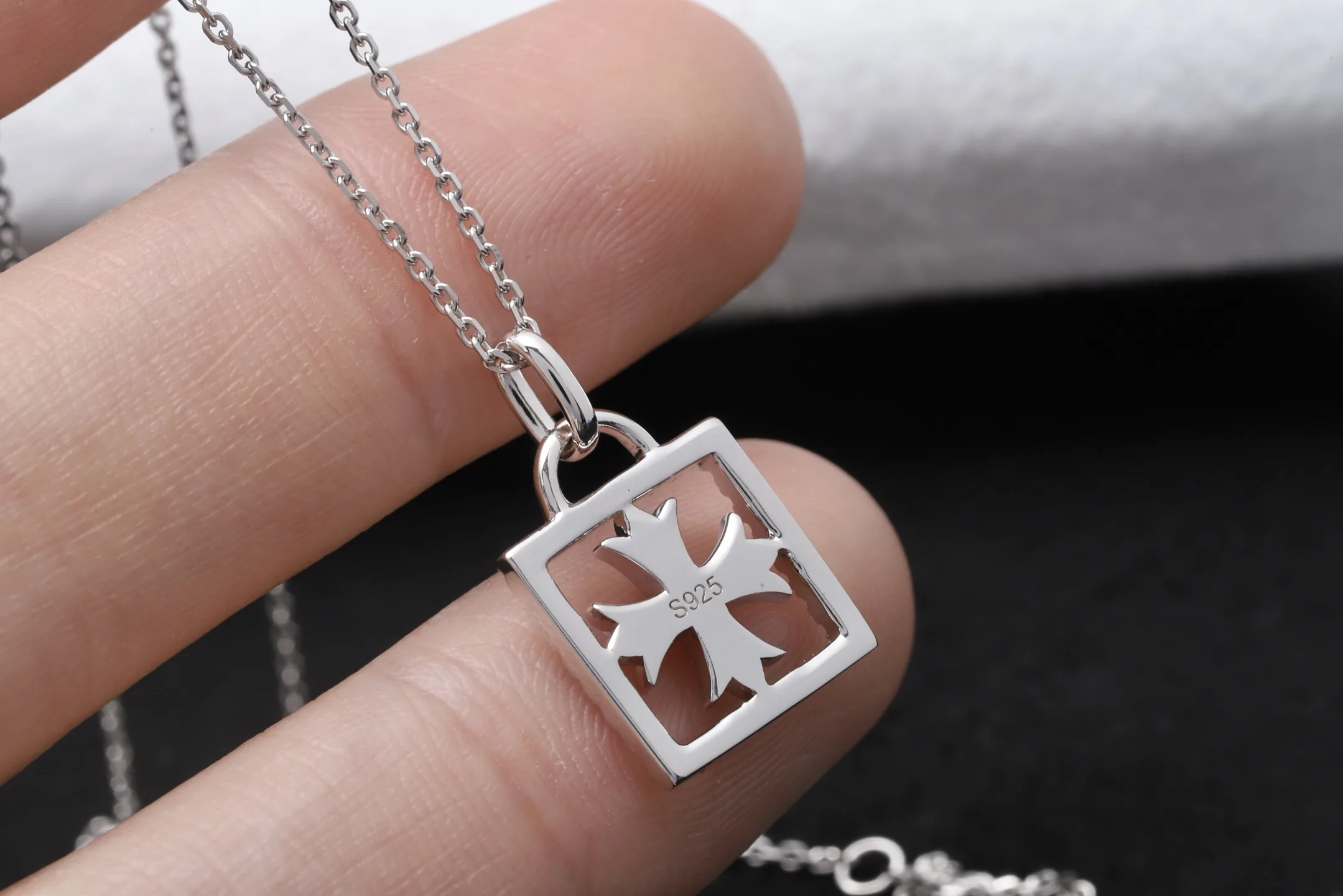 Chrome Hearts Cross Square Pendant Necklace (Sterling Silver) D23016811 — view 5