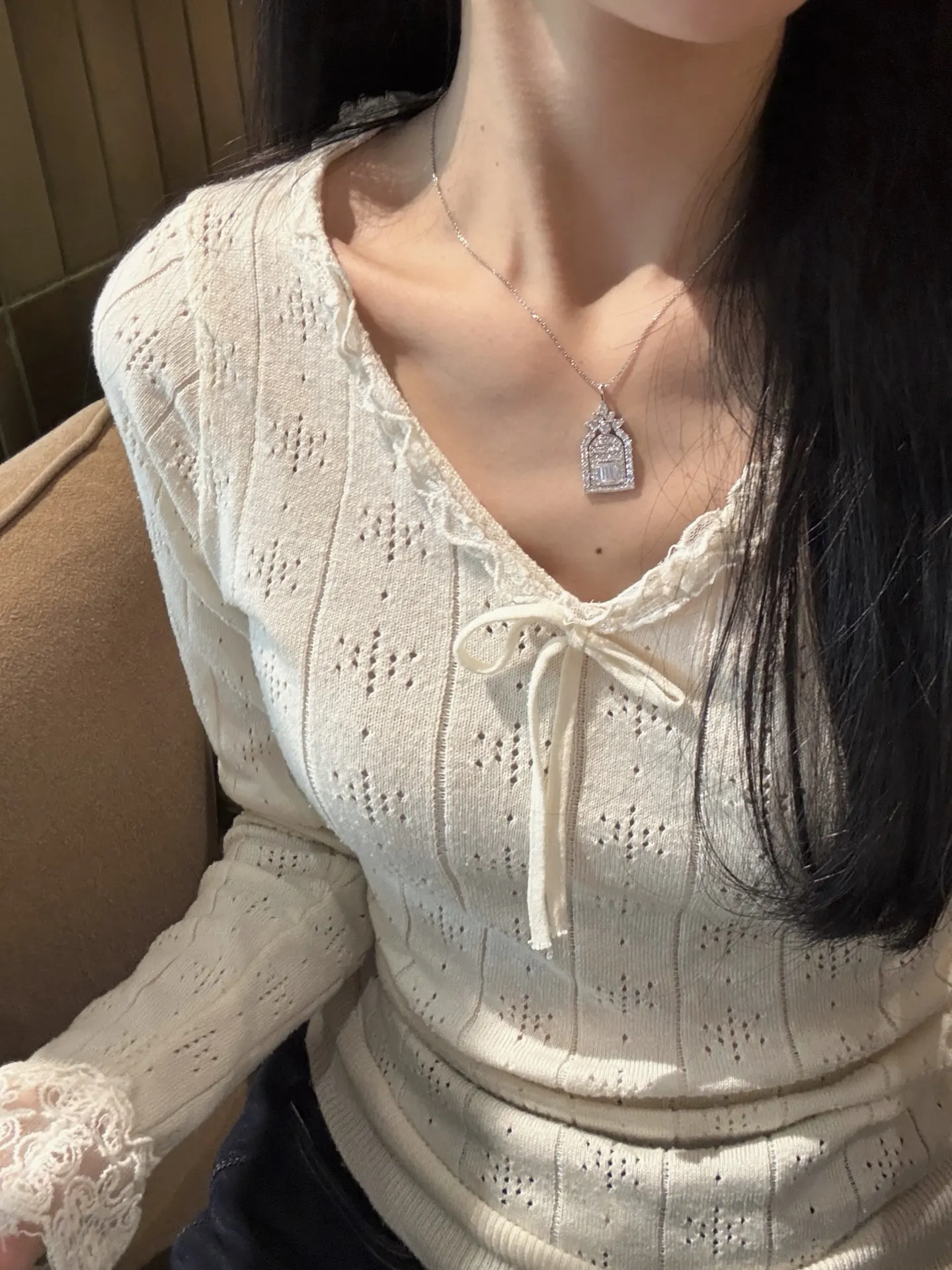 Moissanite Gate of Happiness Pendant Necklace (Sterling Silver) D55016958 — view 12