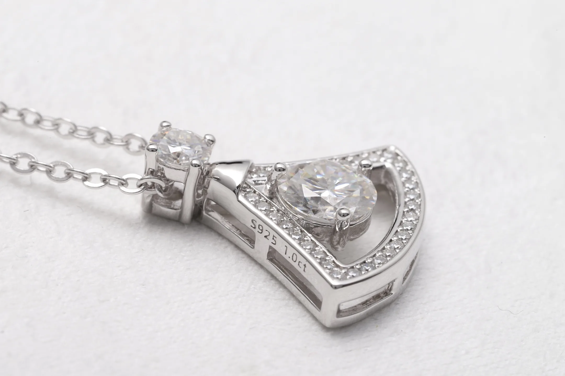 Fan-Shaped Moissanite Pendant Necklace (Sterling Silver) D28516957 — view 8