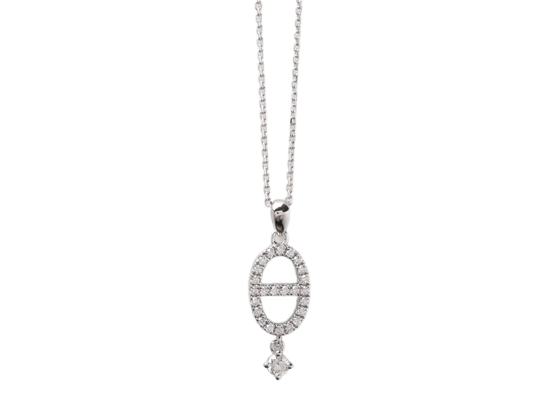 Moissanite Pavé Oval Link Pendant Necklace (Sterling Silver) D22516907