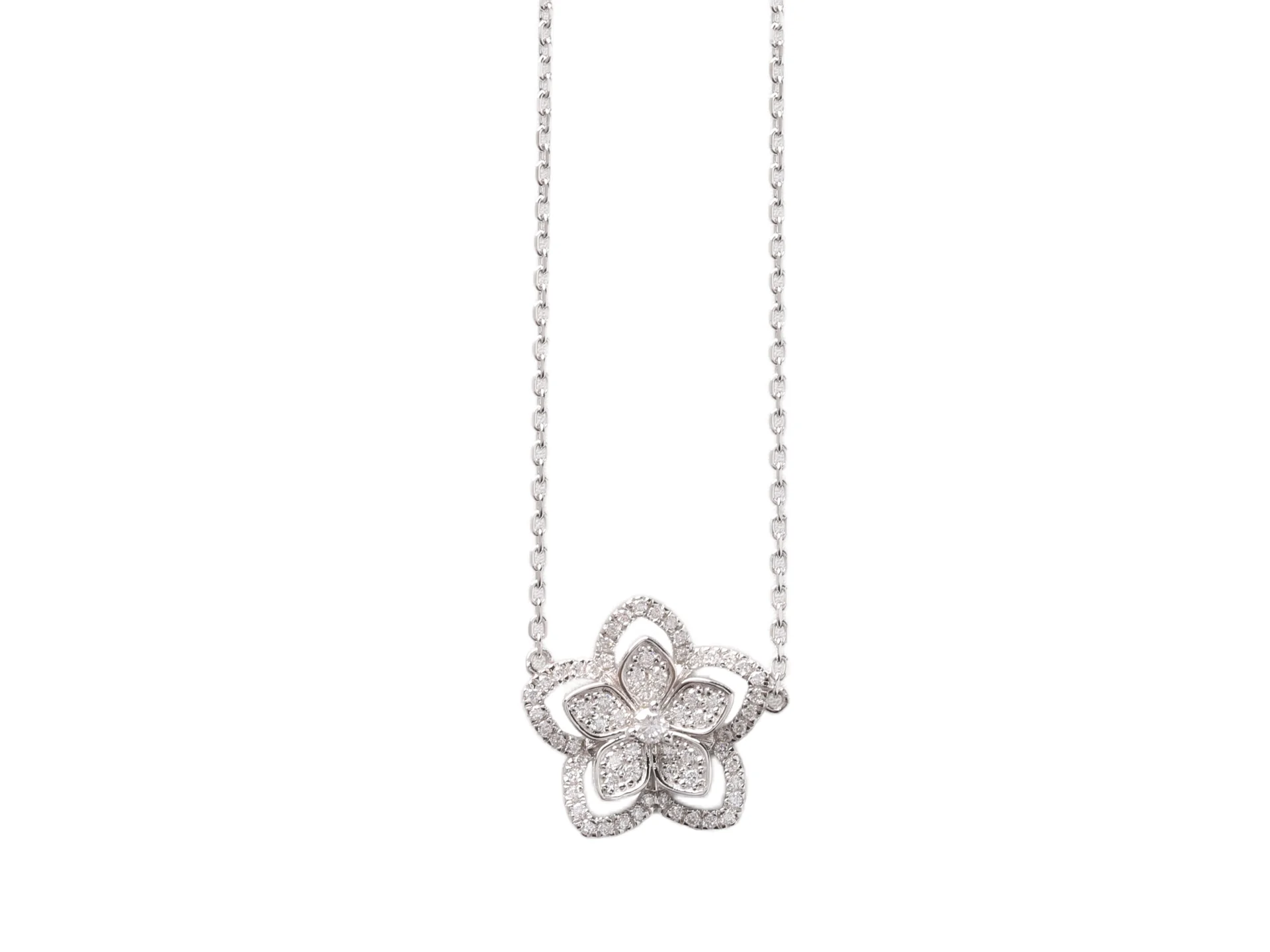Floral Pavé Moissanite Pendant Necklace (Sterling Silver) D35016910