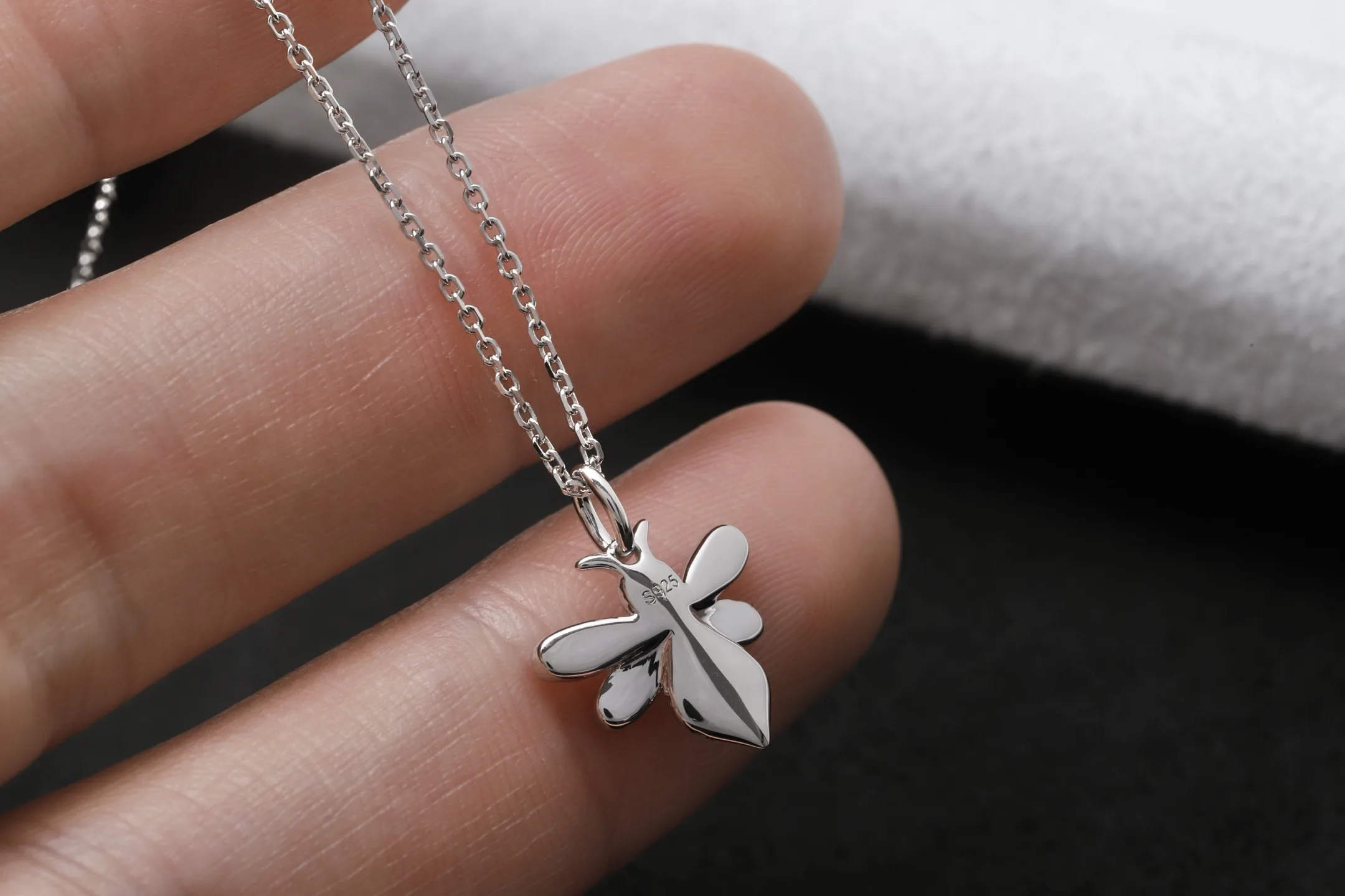 Bee Pendant Moissanite Necklace (Sterling Silver) D22516959 — view 5
