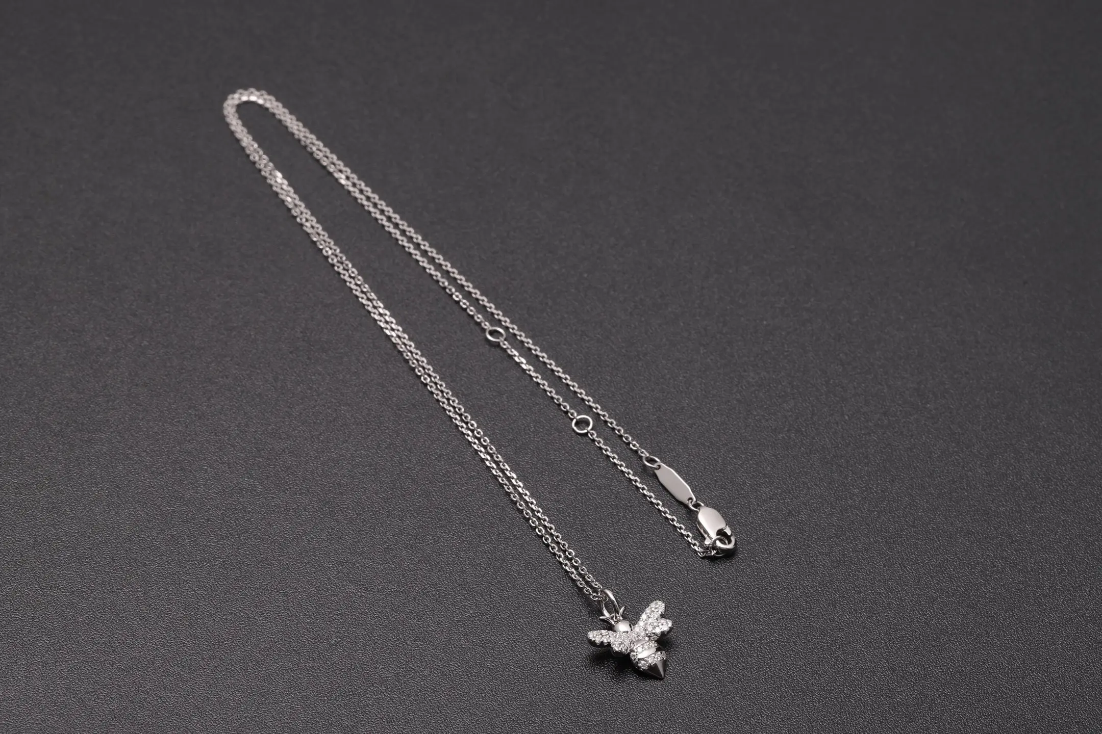 Bee Pendant Moissanite Necklace (Sterling Silver) D22516959 — view 8