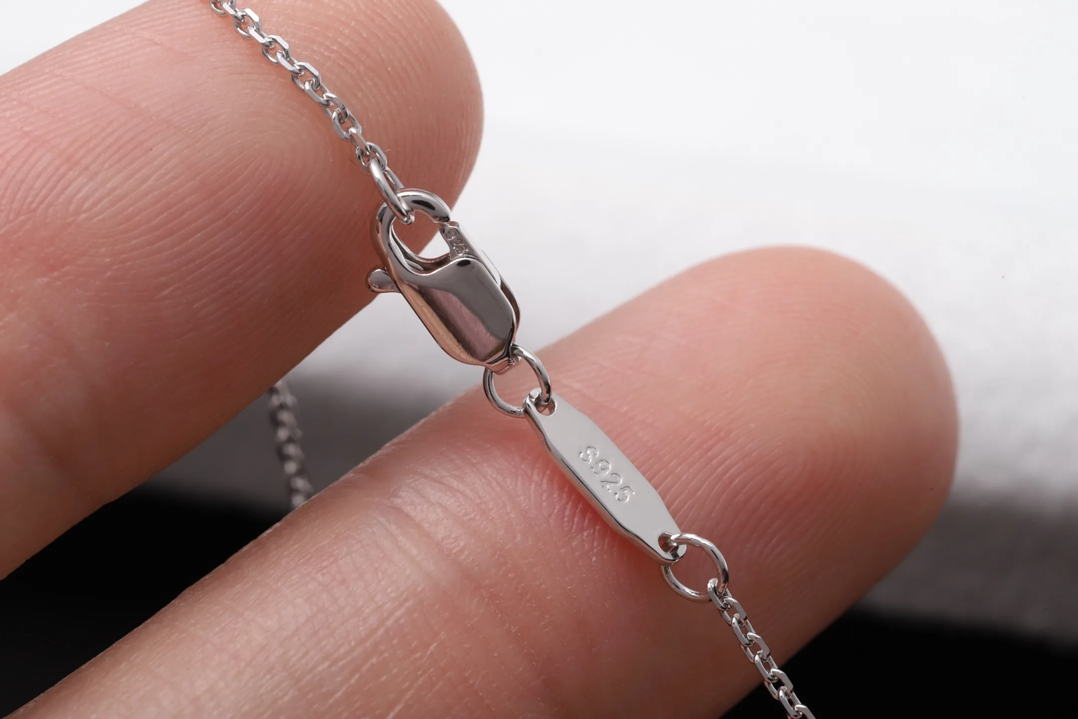 Horseshoe Buckle Moissanite Necklace (Sterling Silver) D19516924 — view 6