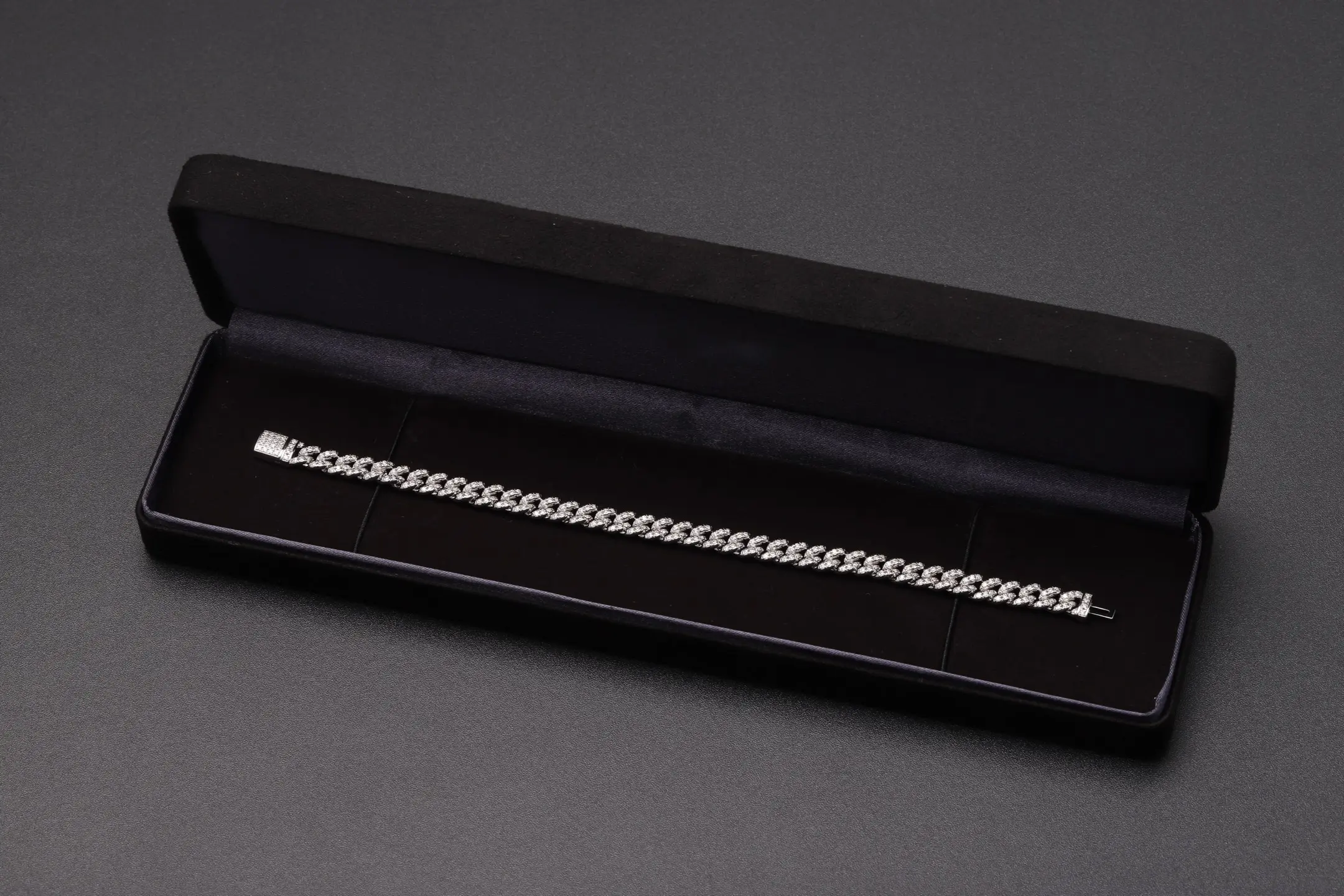 6mm Moissanite Pavé Cuban Link Bracelet (Sterling Silver) D163516735 — view 2