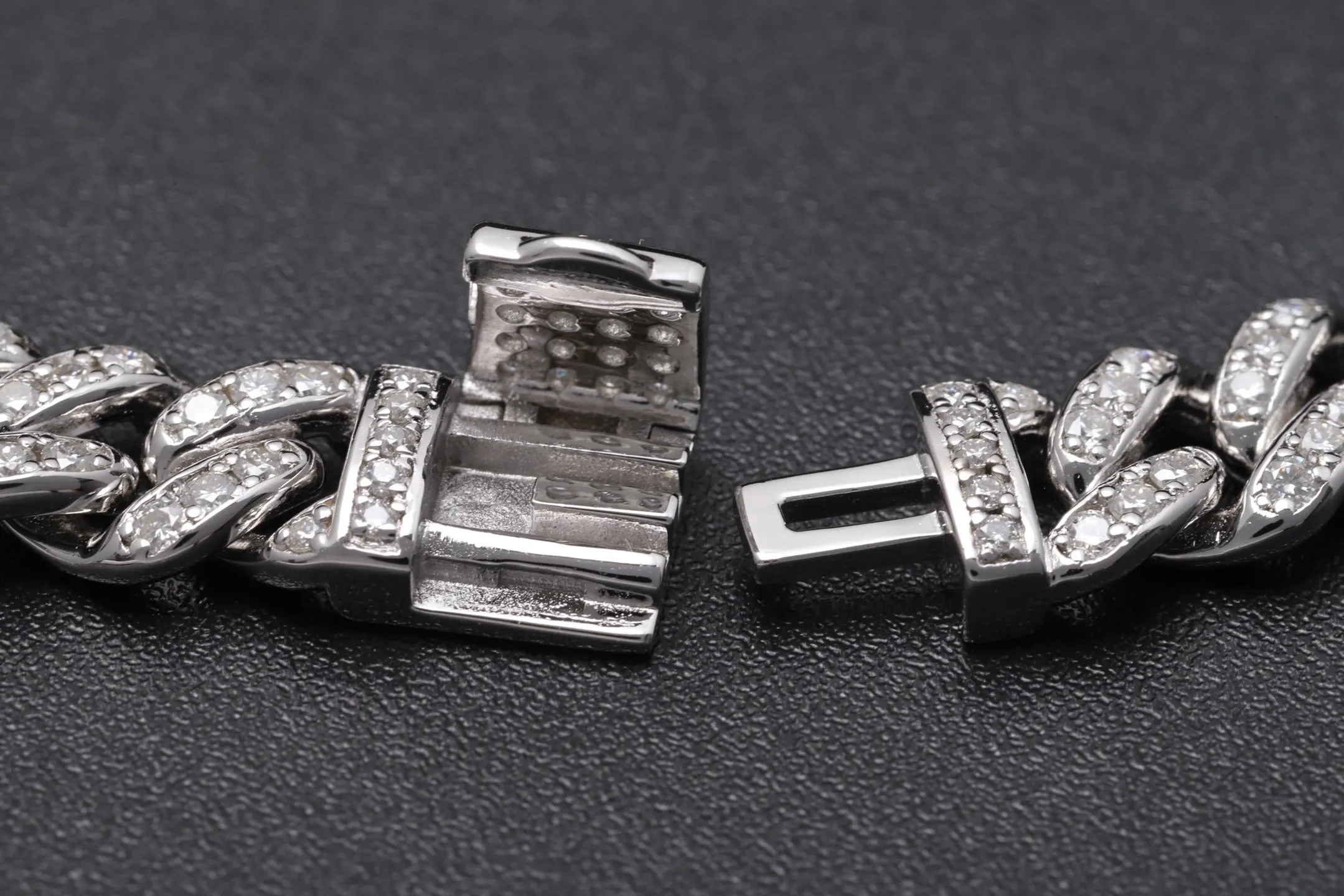 8mm Moissanite Pavé Cuban Link Bracelet (Sterling Silver) D177016734 — view 5