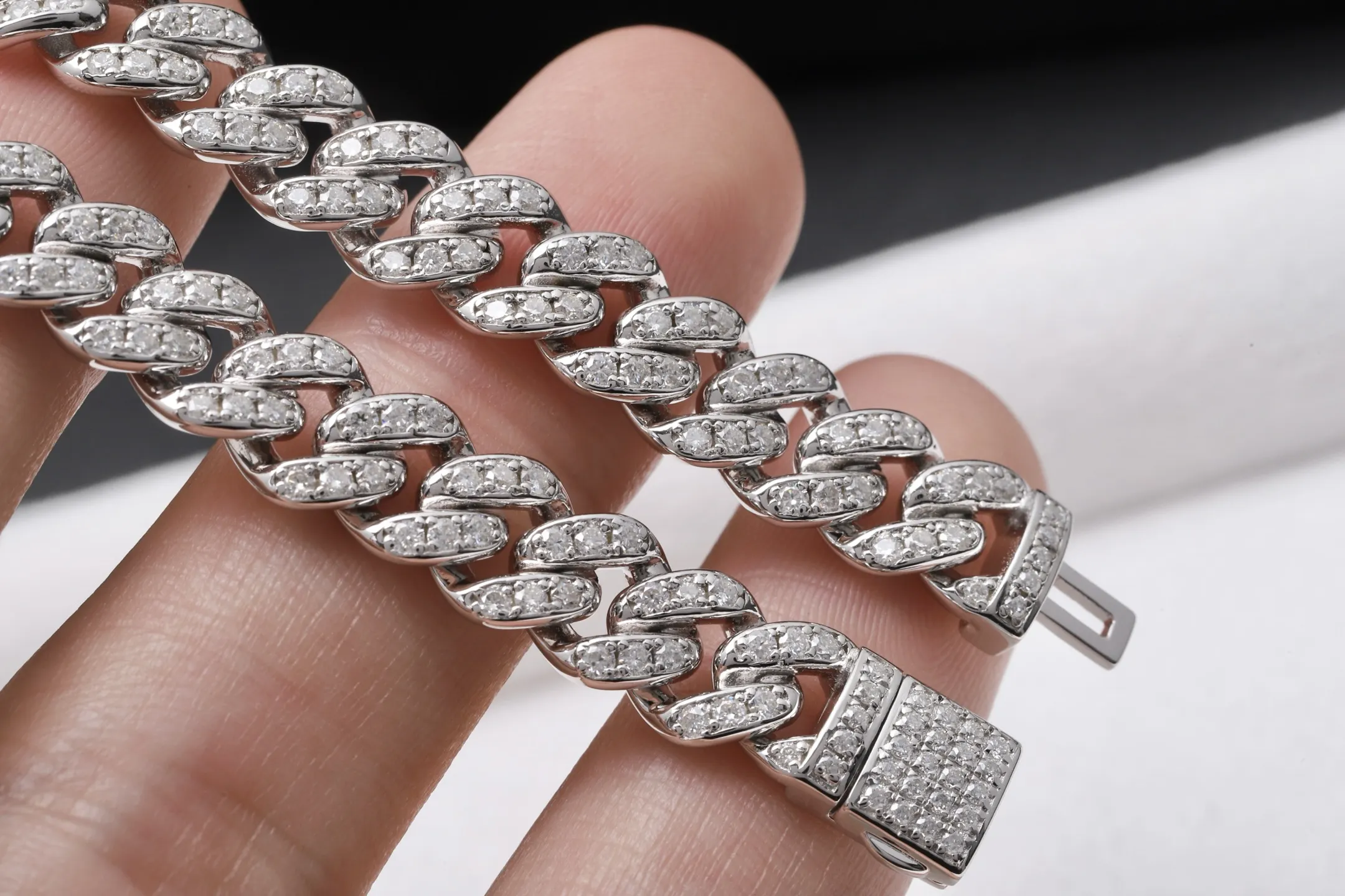 8mm Moissanite Pavé Cuban Link Bracelet (Sterling Silver) D177016734 — view 6