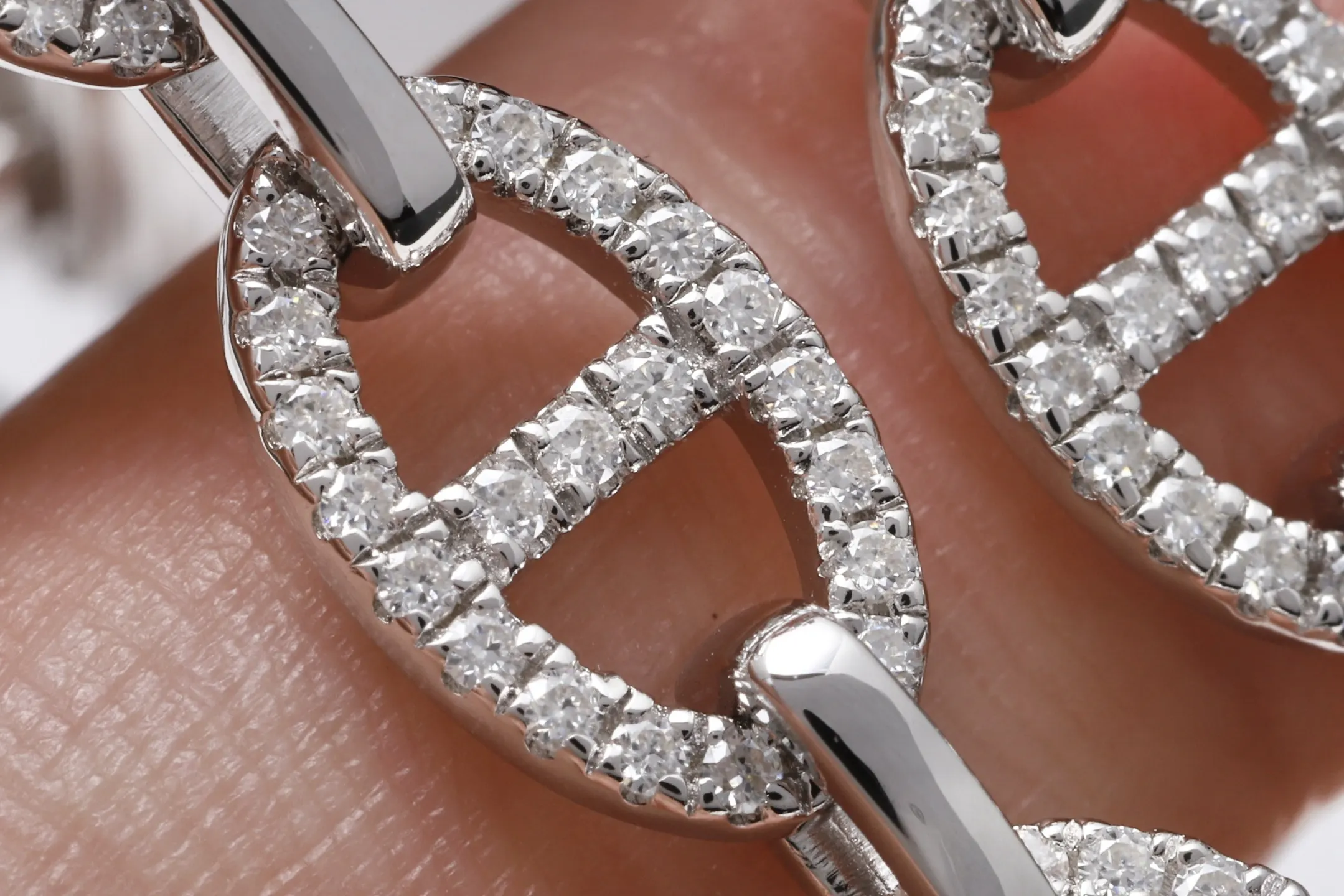 Moissanite Pavé Anchor Link Bracelet (Sterling Silver) D145016736 — view 6