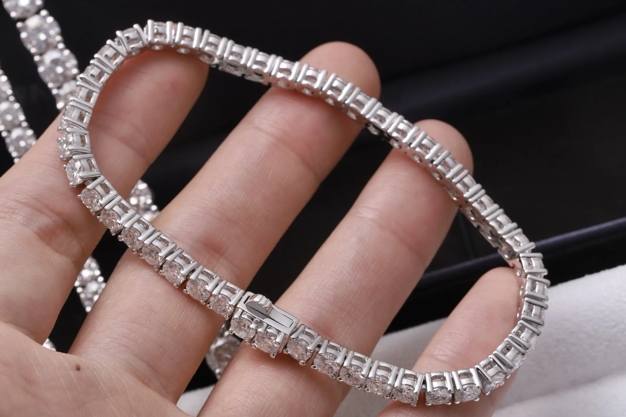 4mm Moissanite Tennis Bracelet (Sterling Silver) D143016739 — view 5