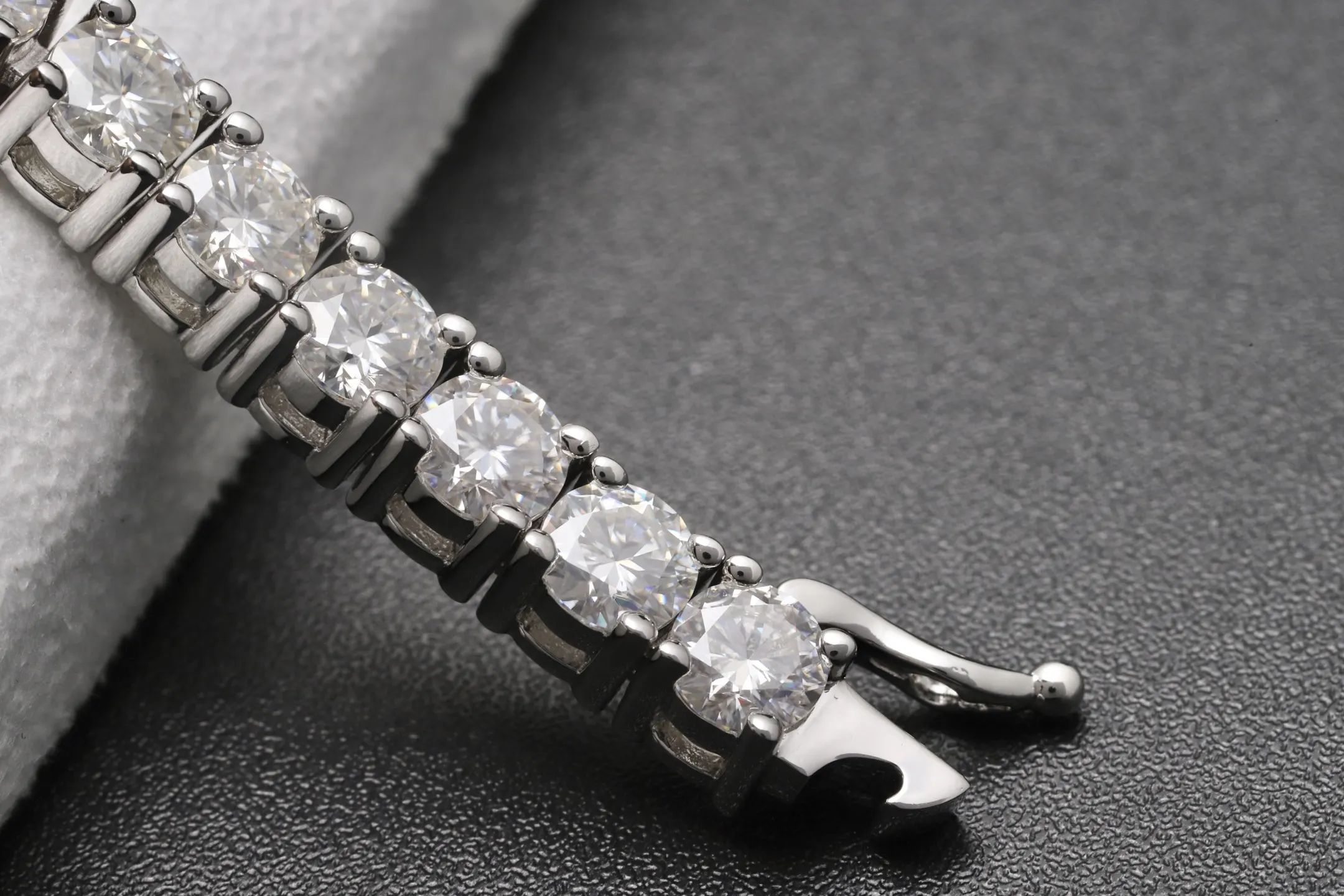 4mm Moissanite Tennis Bracelet (Sterling Silver) D143016739 — view 8