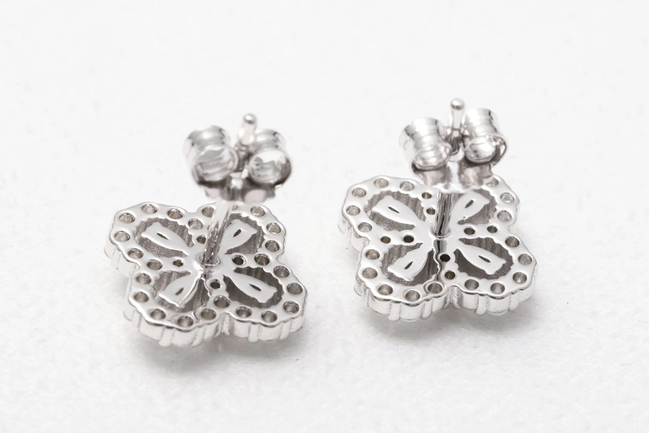 Clover Moissanite Stud Earrings (Sterling Silver) D35516718 — view 6