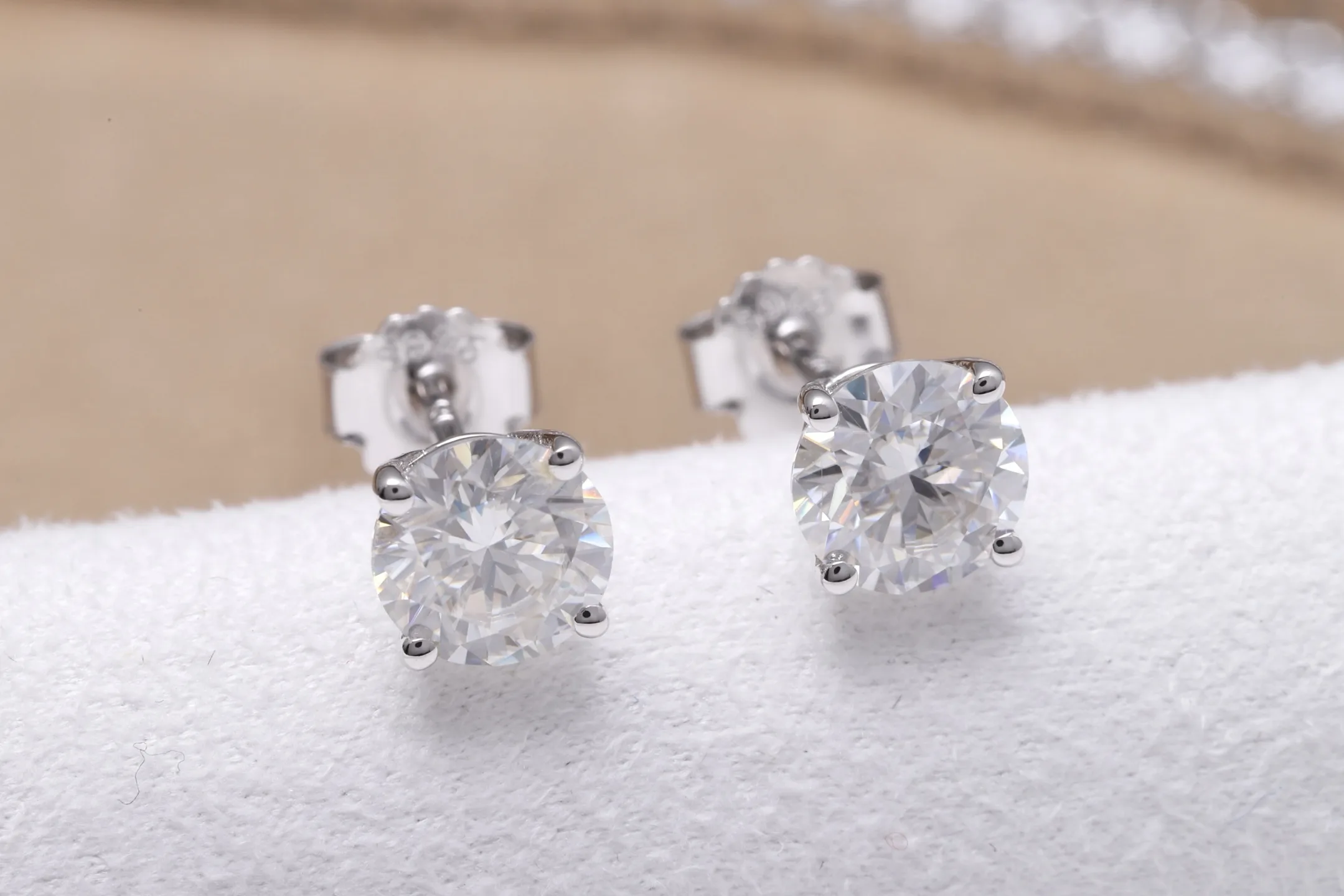 Four-Prong Moissanite Stud Earrings (Sterling Silver) D14516682 — view 4