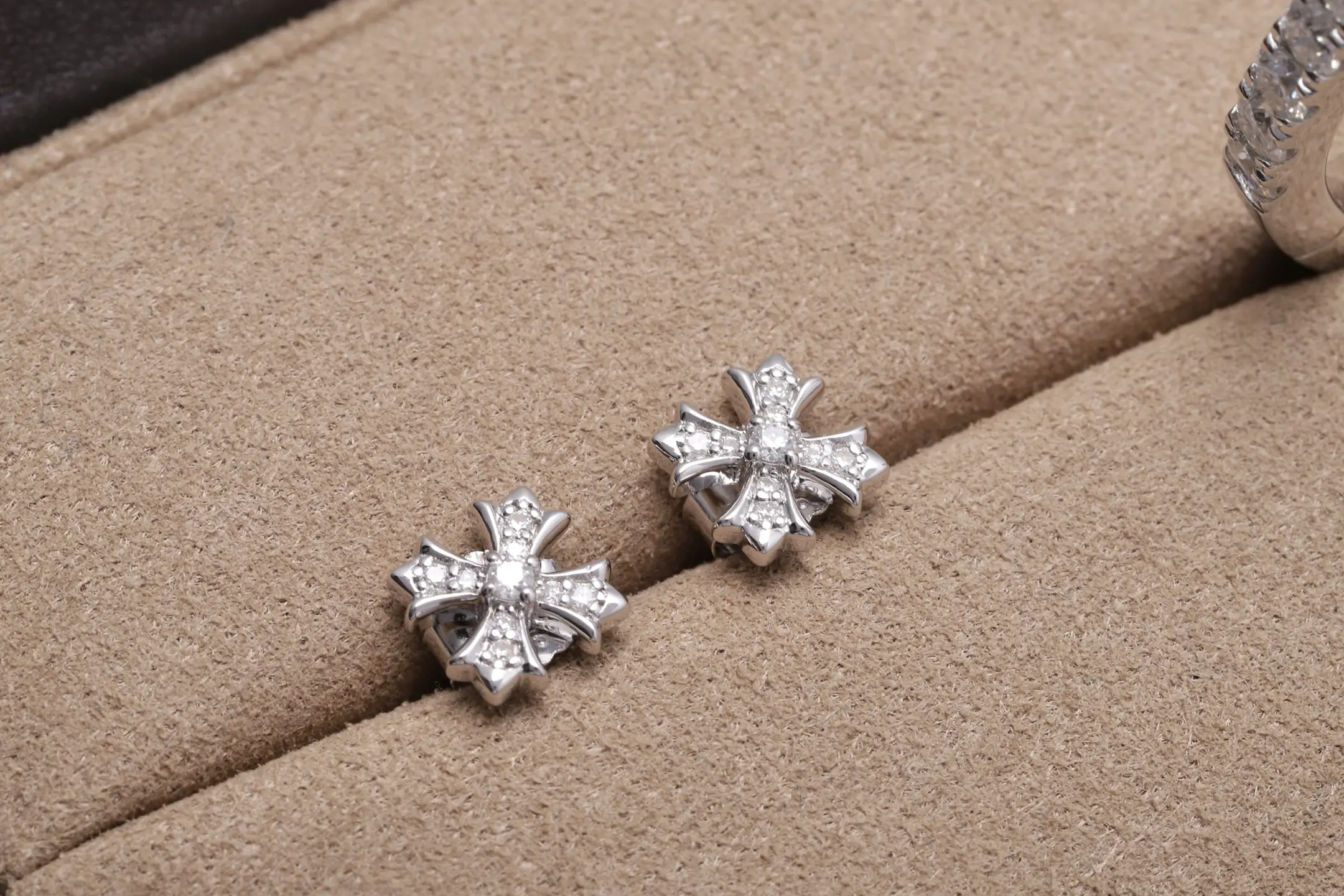 Moissanite Cross Stud Earrings (Sterling Silver) D14516715 — view 3