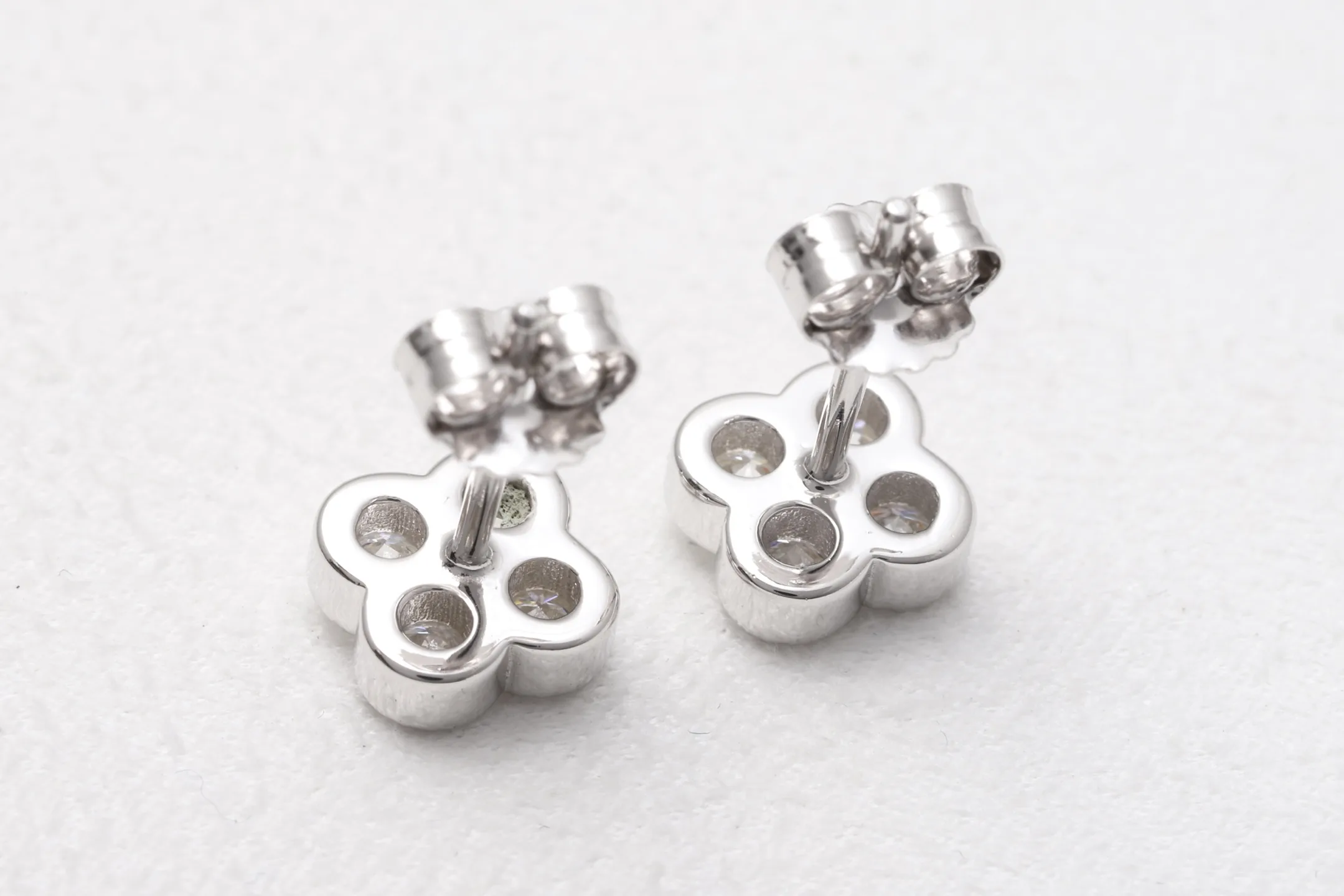 Clover Moissanite Stud Earrings (Sterling Silver) D17516714 — view 6