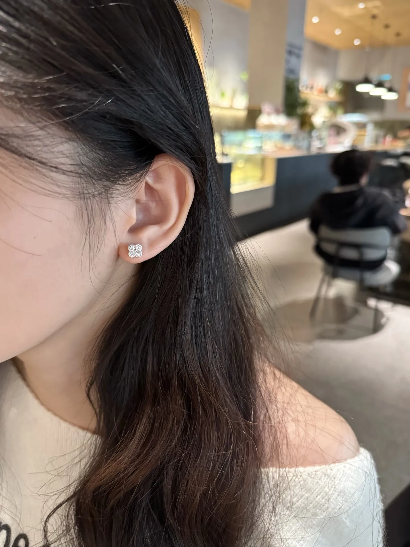 Clover Moissanite Stud Earrings (Sterling Silver) D17516714 — view 7