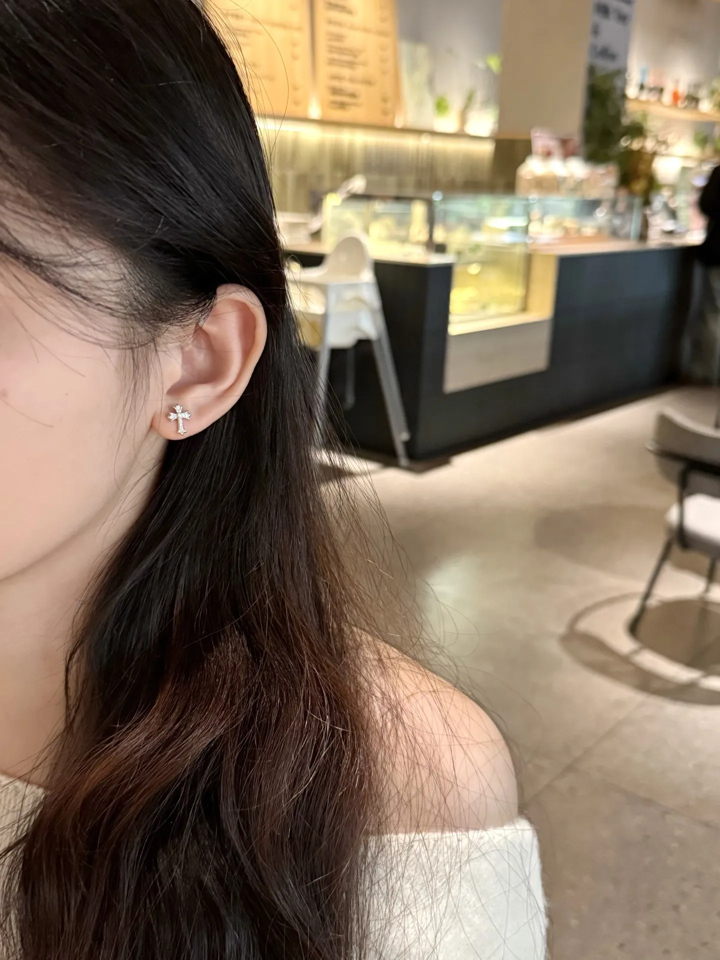 Moissanite Cross Stud Earrings (Sterling Silver) D15516696 — view 8