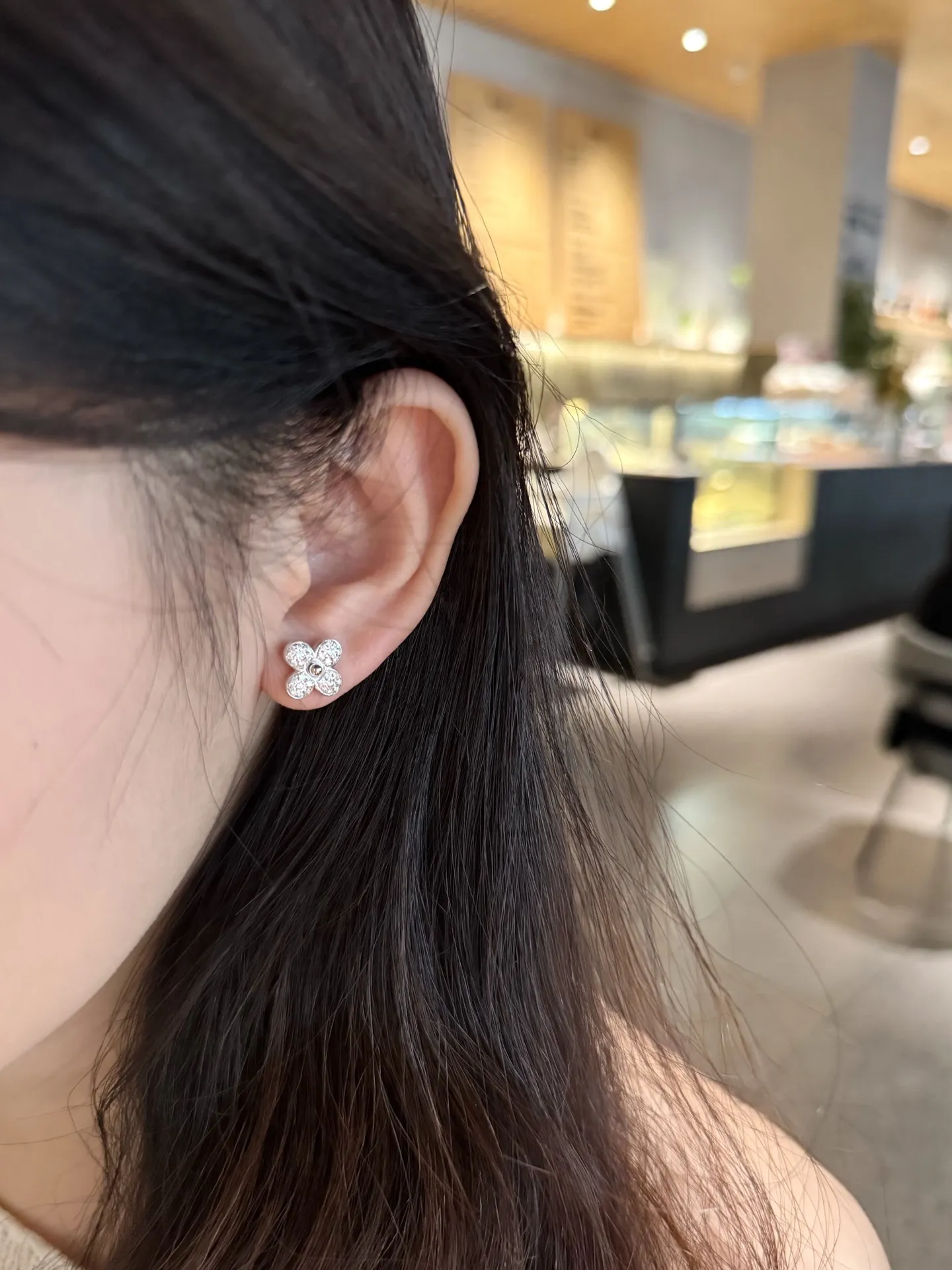 Moissanite Pavé Four-Leaf Clover Stud Earrings D22516692 — view 7