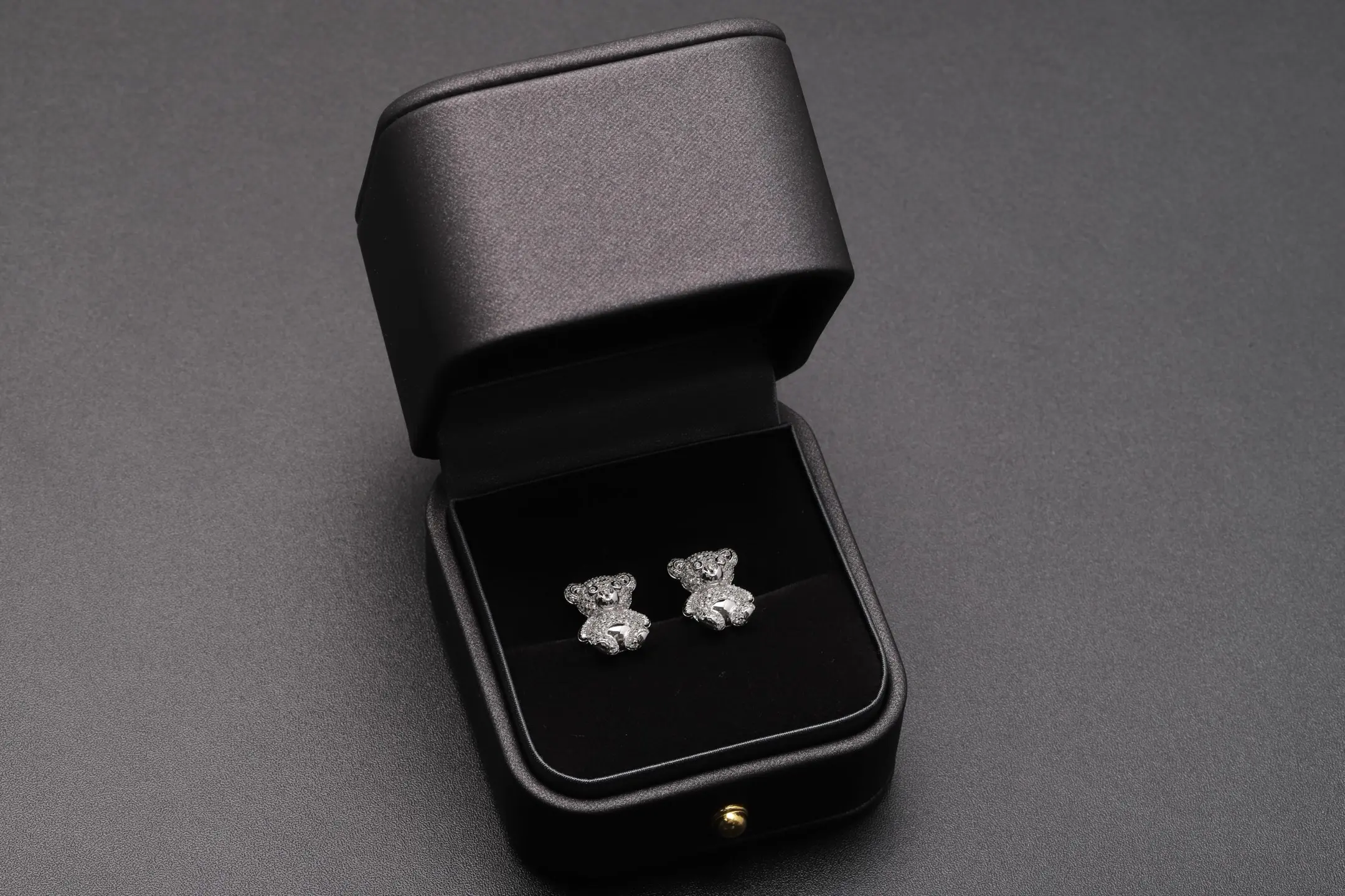 Moissanite Pavé Teddy Bear Stud Earrings (Sterling Silver) D58016687 — view 2