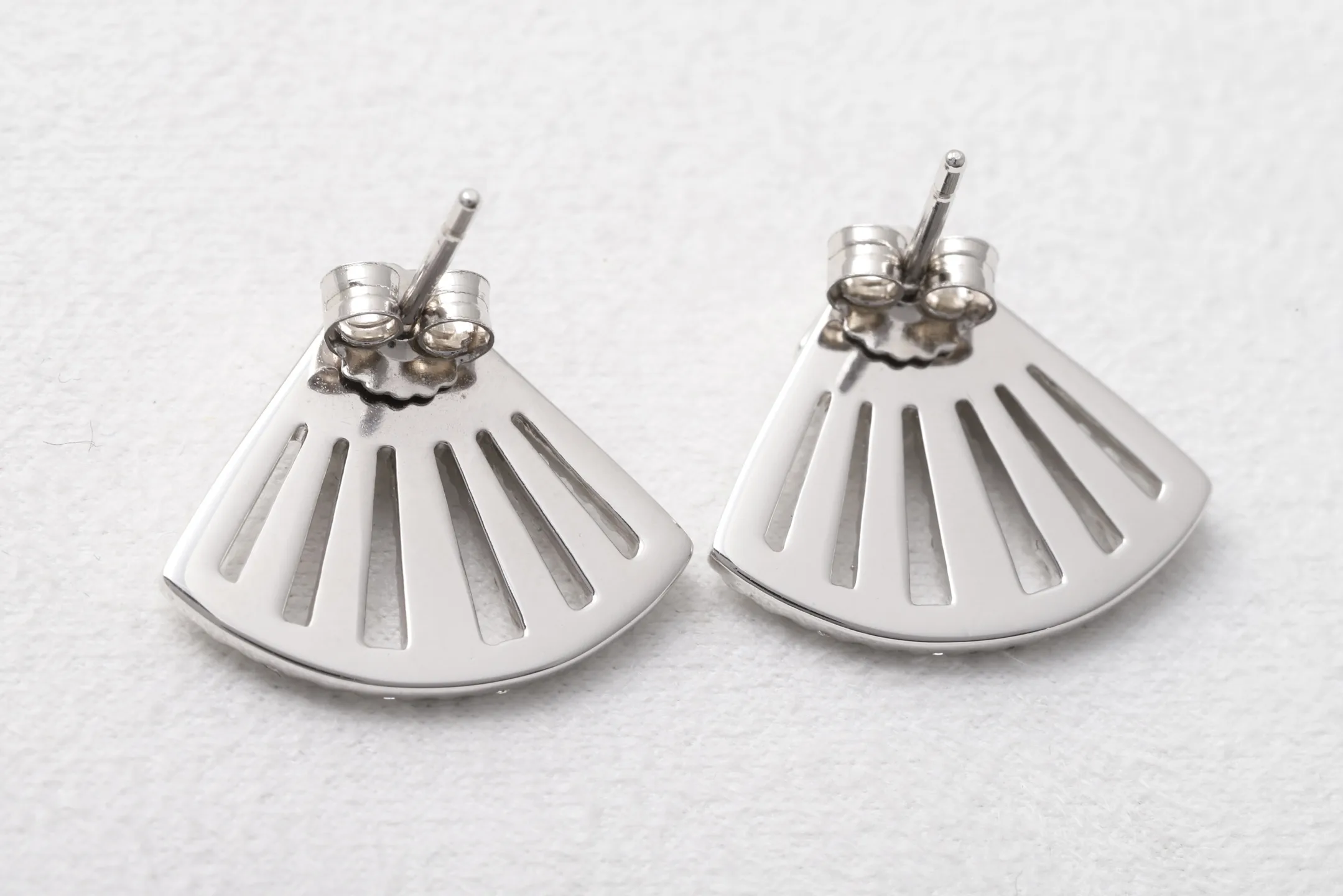 Fan-Shaped Moissanite Stud Earrings (Sterling Silver) D52016590 — view 7