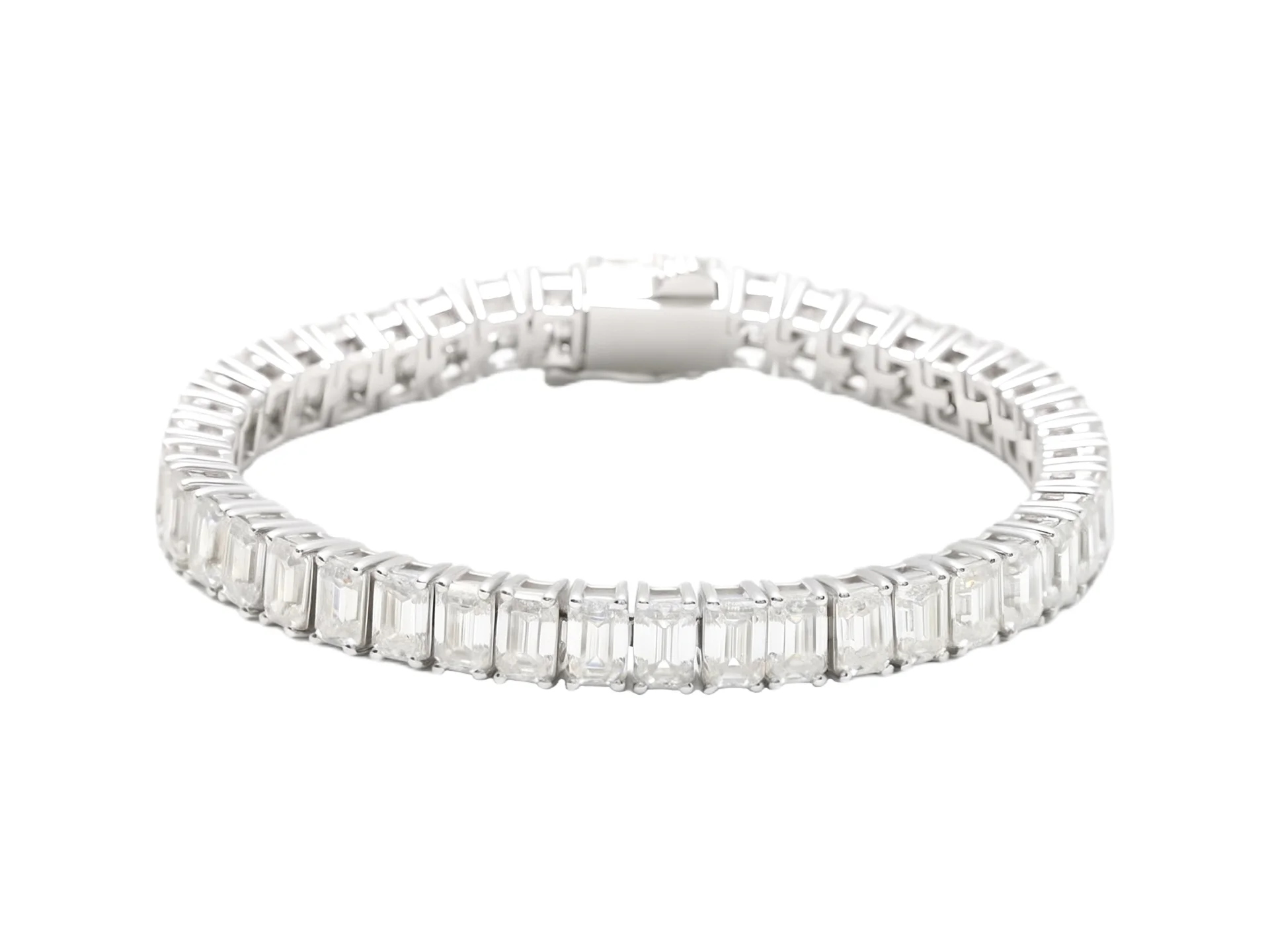 Emerald-Cut Moissanite Tennis Bracelet (Sterling Silver) D228016611