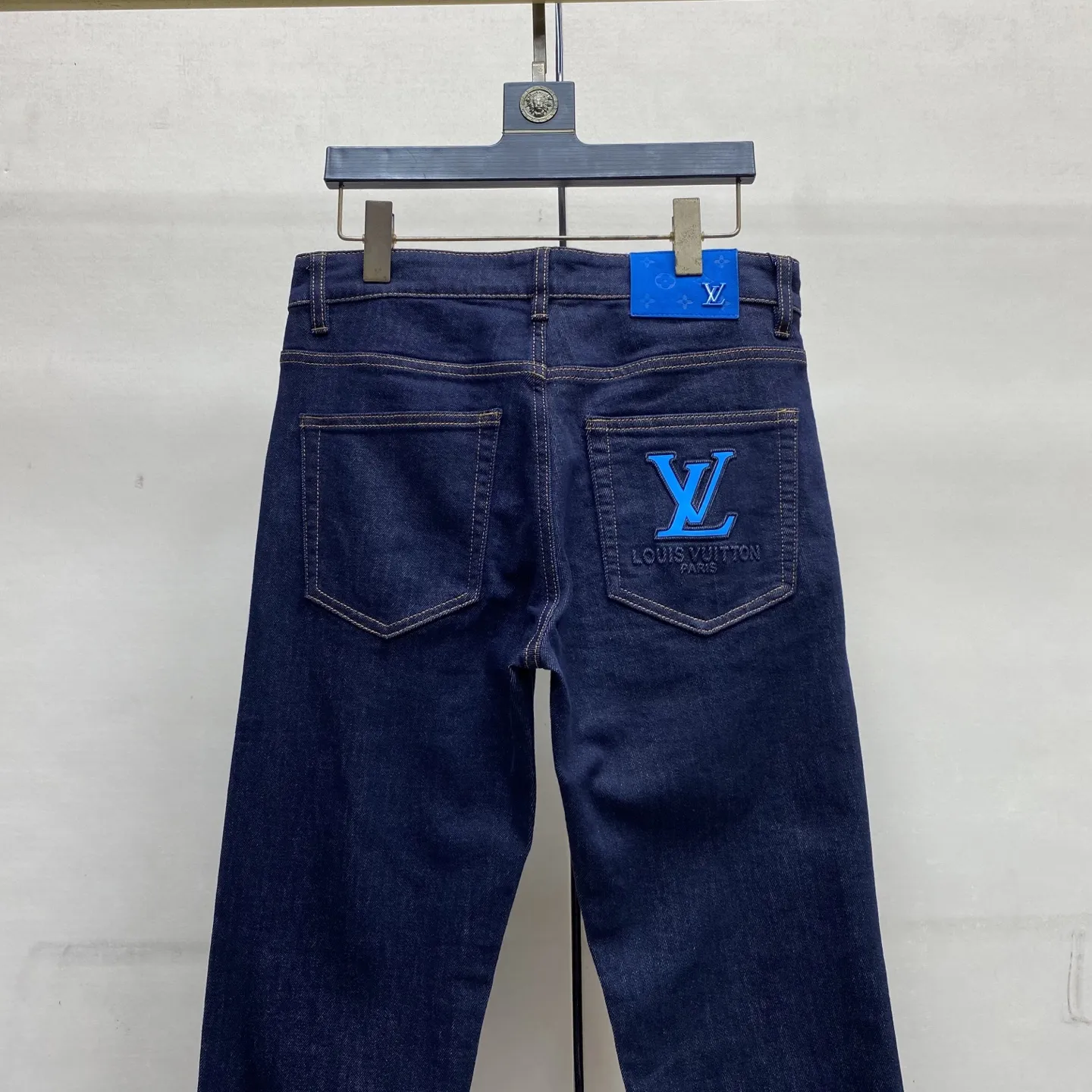 Logo Embroidered Slim-Fit Straight-Leg Jeans D17522586 — view 5