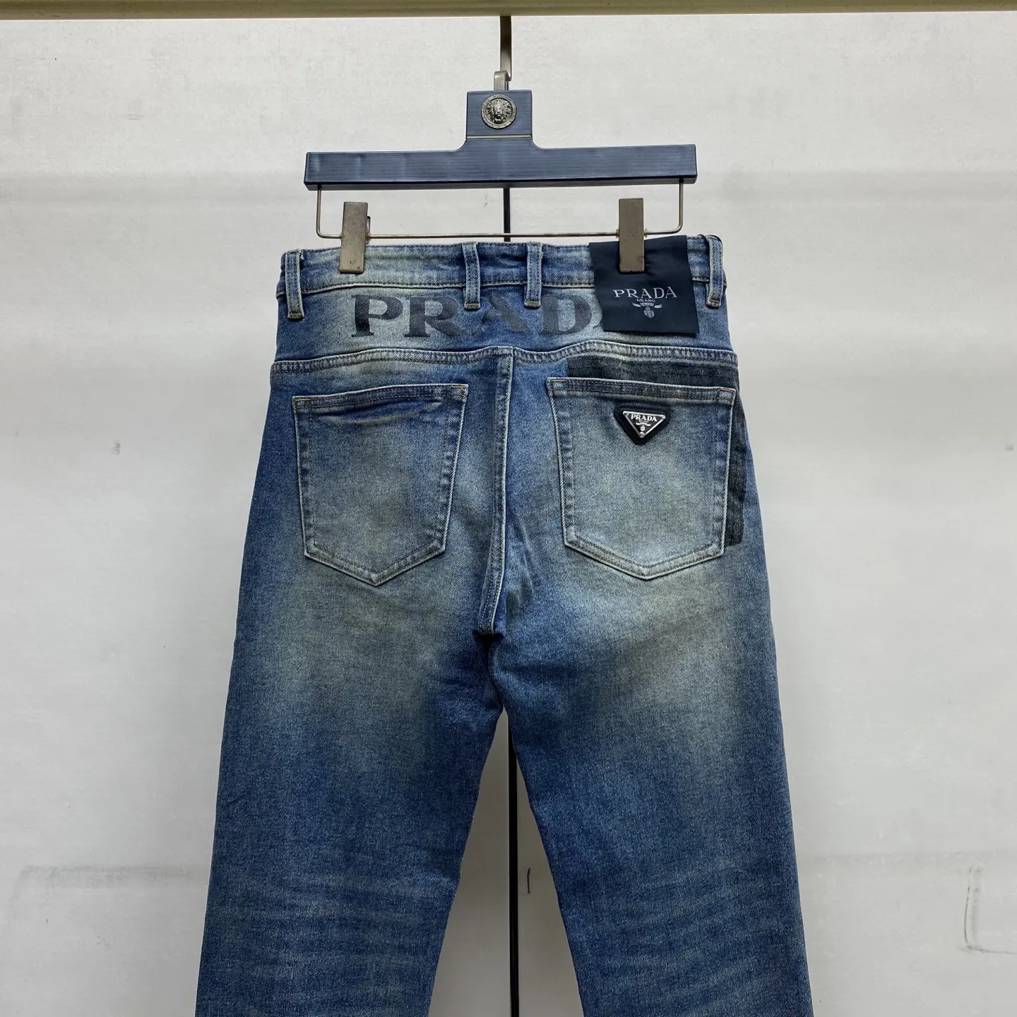 Slim-Fit Straight-Leg Washed Denim Jeans D17522591 — view 5