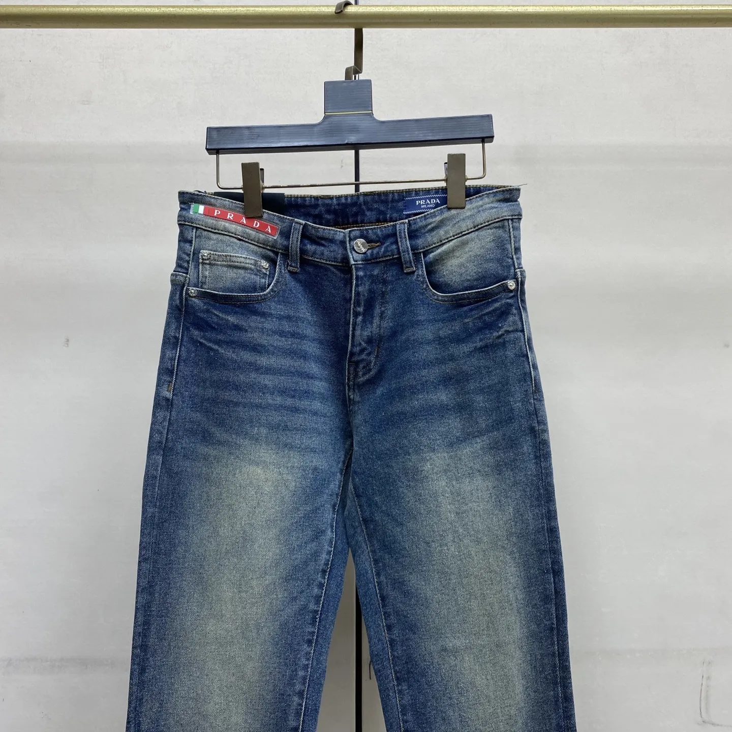 Slim-Fit Straight-Leg Washed Denim Jeans D17522591 — view 7