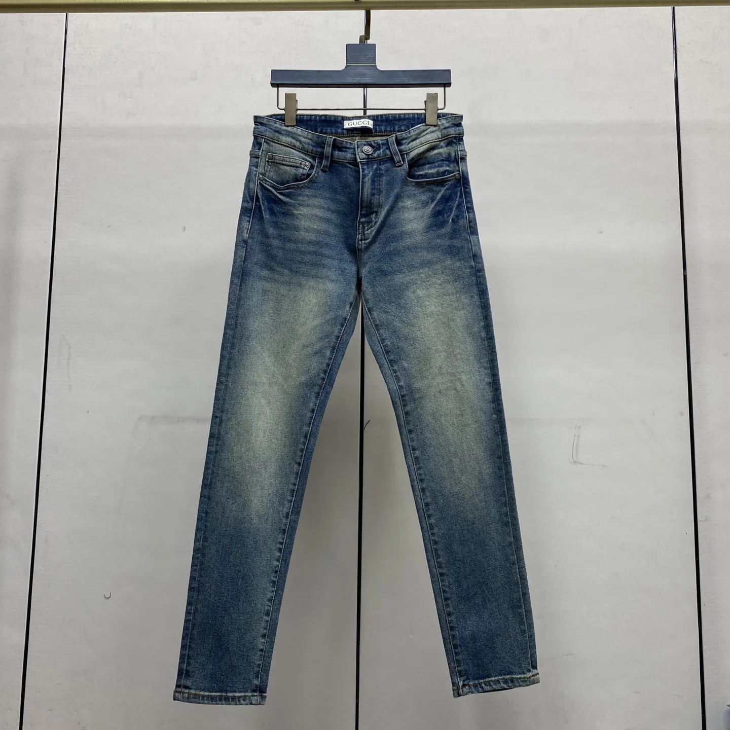 Logo Print Slim-Straight Leg Jeans D17522592 — view 4