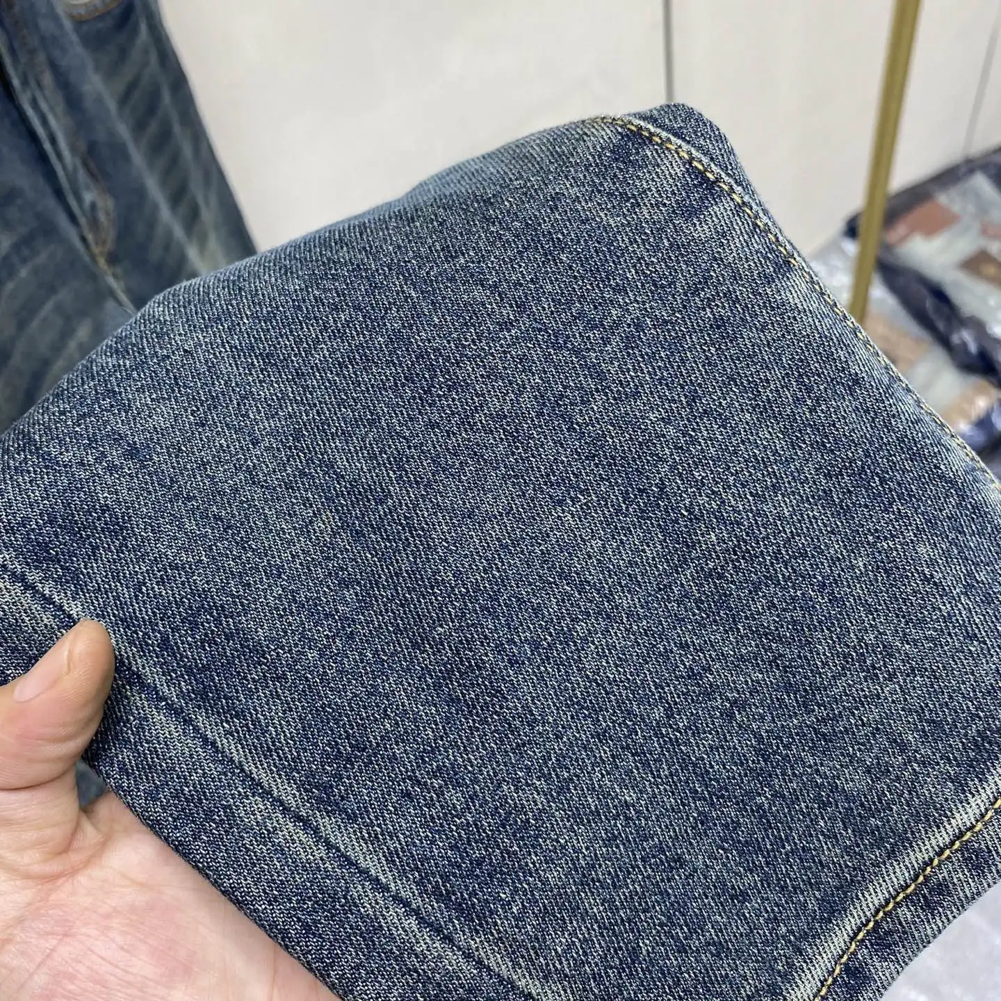 Slim-Fit Washed Denim Jeans with Fox Embroidery D17522599 — view 9