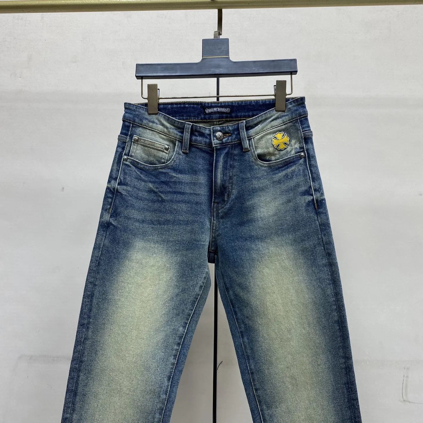 Chrome Hearts Logo Embroidered Straight-Leg Jeans D18022587 — view 6