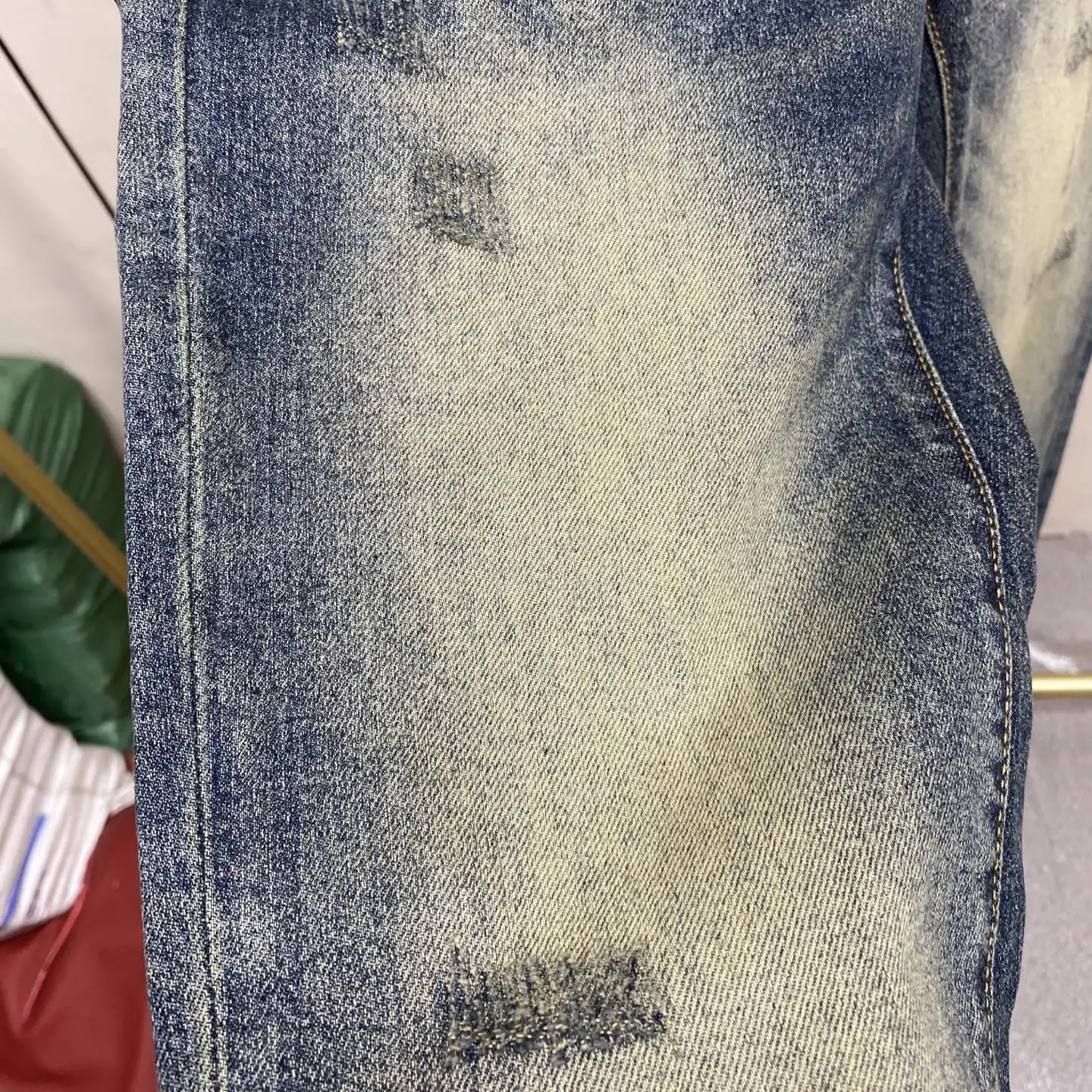 Logo-Patch Slim-Fit Straight-Leg Jeans D18022596 — view 9