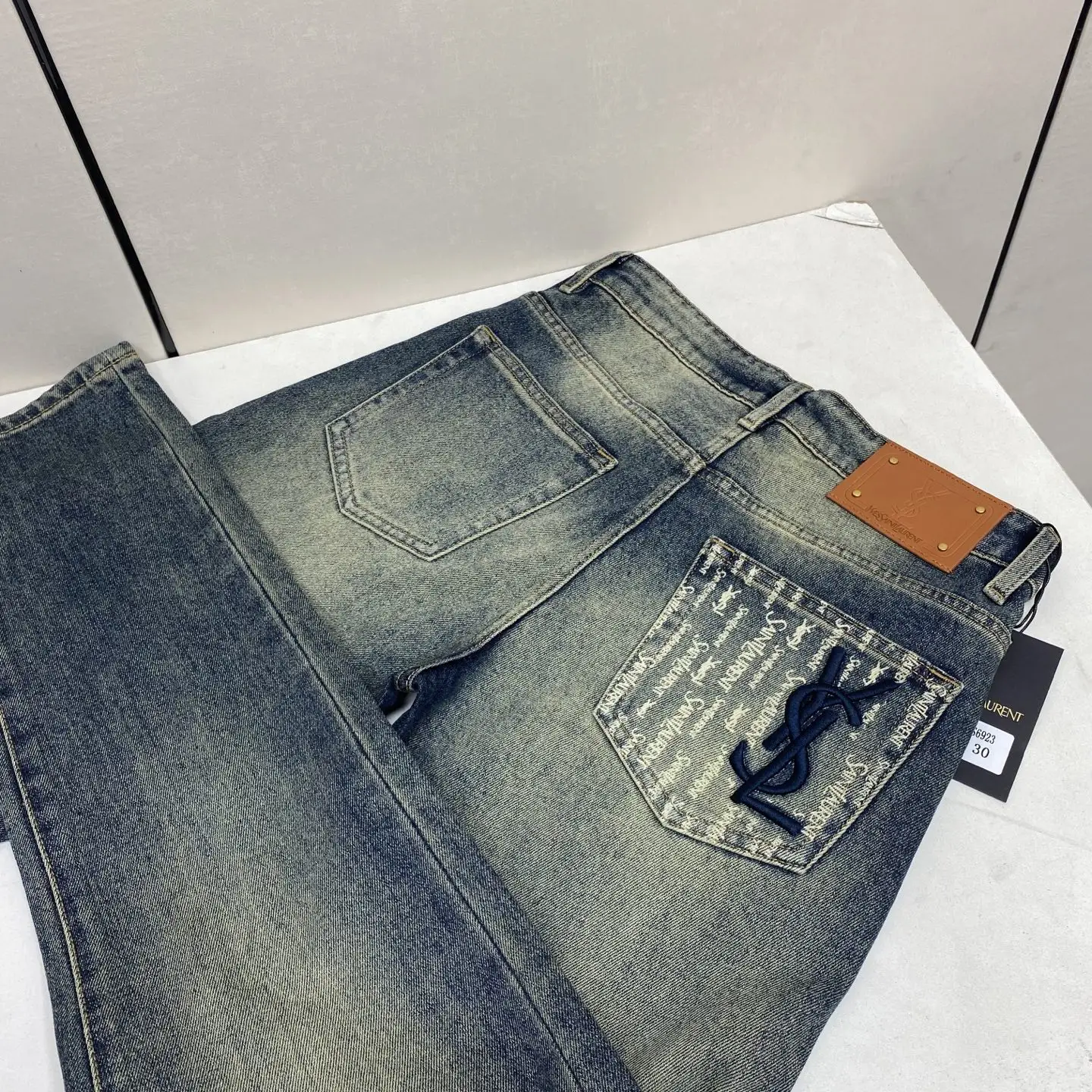 Logo-Appliqué Slim-Fit Straight-Leg Jeans D17522590 — view 2