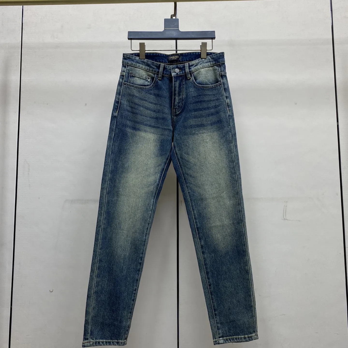 Logo-Appliqué Slim-Fit Straight-Leg Jeans D17522590 — view 4