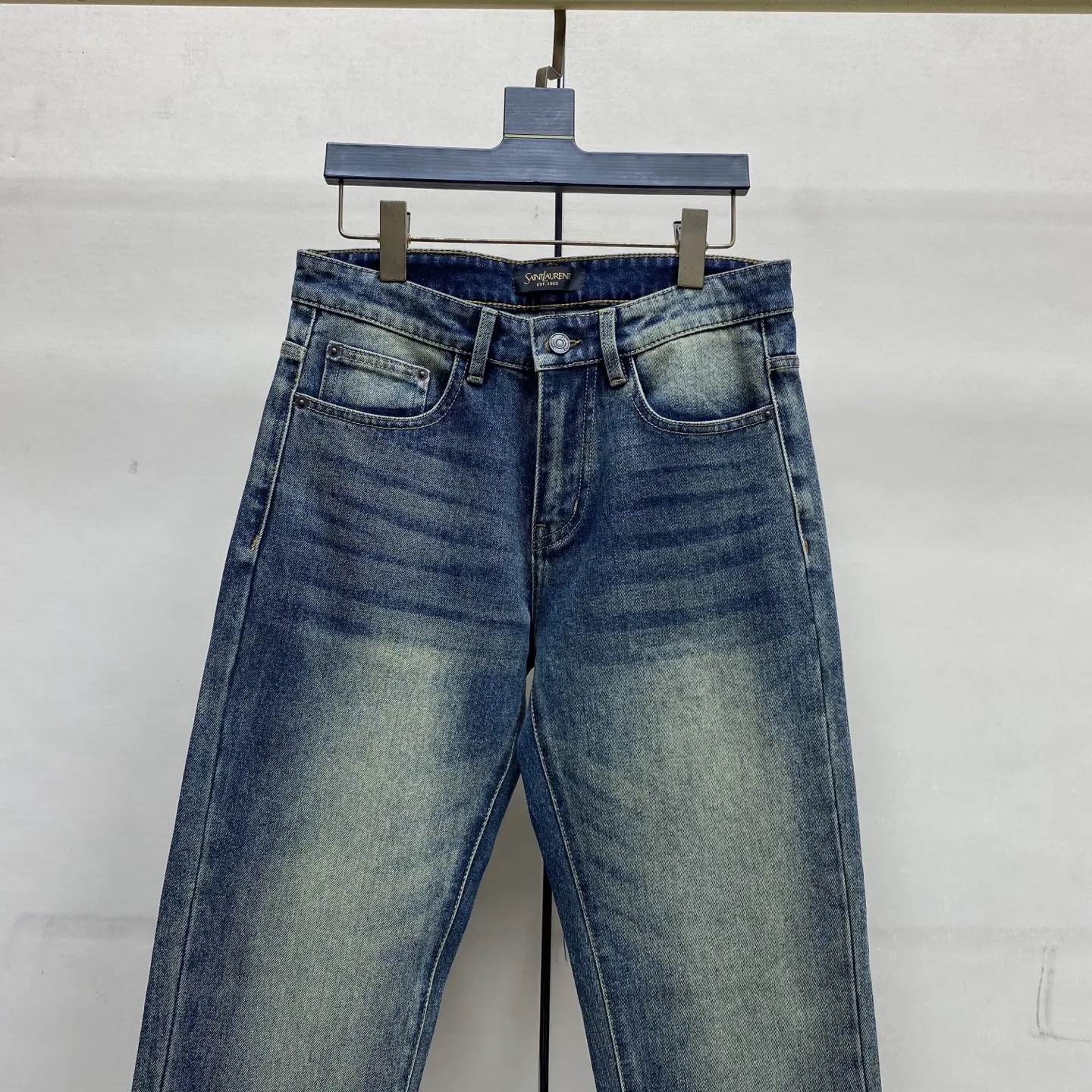 Logo-Appliqué Slim-Fit Straight-Leg Jeans D17522590 — view 7