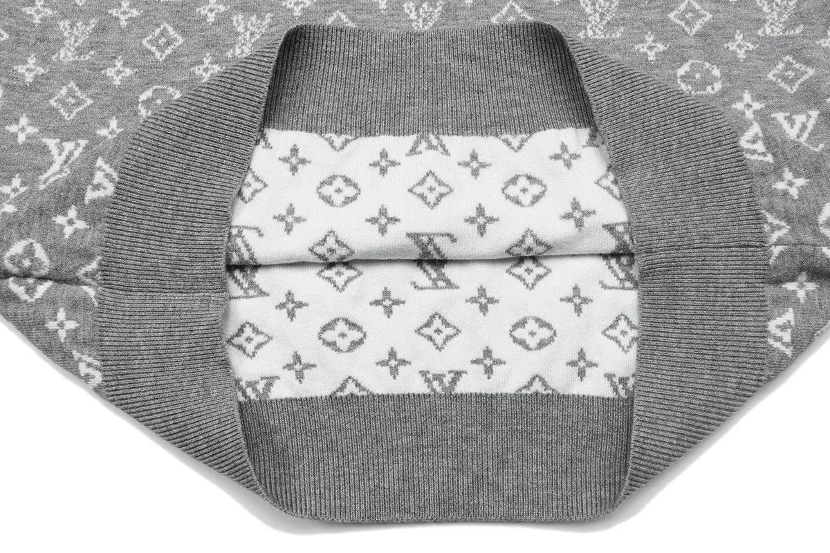 Monogram Jacquard Silk and Cashmere-Blend Sweater D18021606 — view 6