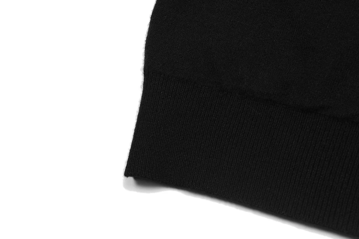 Monogram Jacquard Crew-Neck Sweater D18021599 — view 7