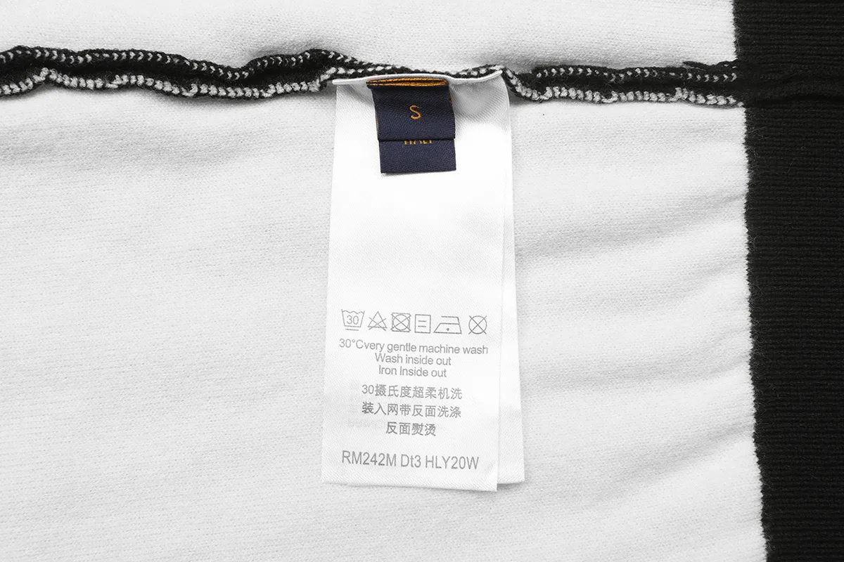 Monogram Jacquard Crew-Neck Sweater D18021599 — view 8