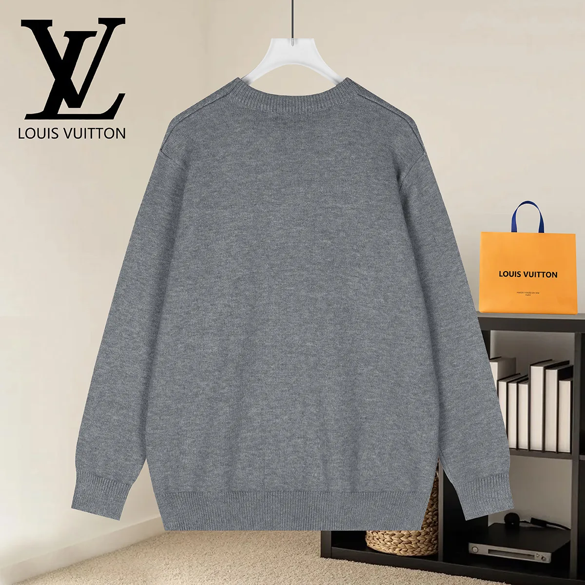 Logo Jacquard Crew-Neck Sweater D20021621 — view 2