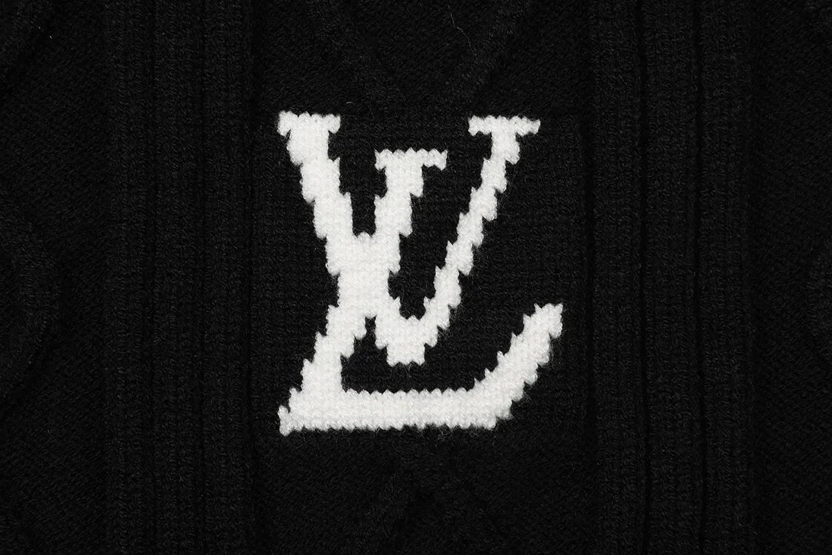 Monogram Jacquard Crew-Neck Sweater D21021610 — view 5