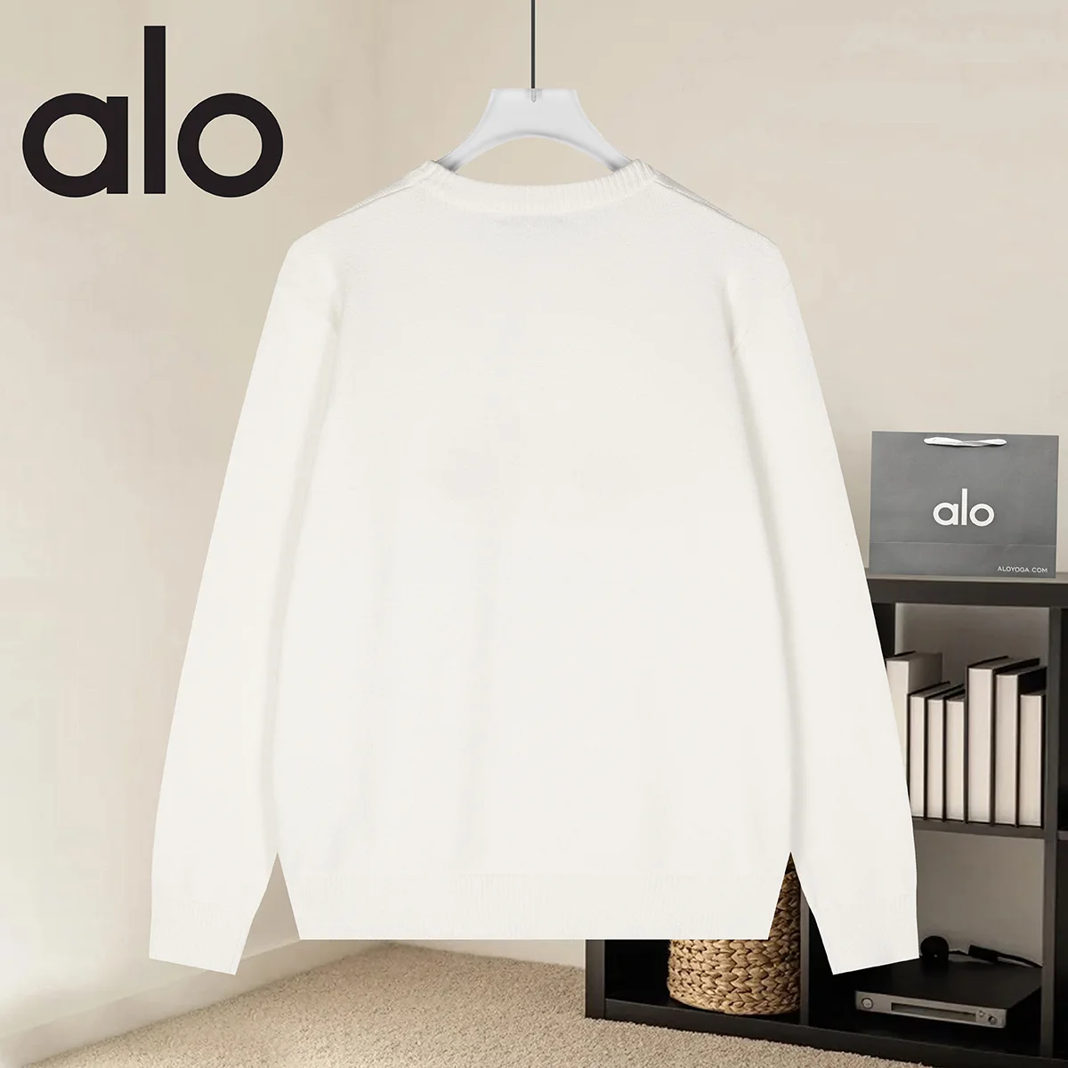 Logo Jacquard Short-Sleeve Knit Sweater D18521624 — view 2