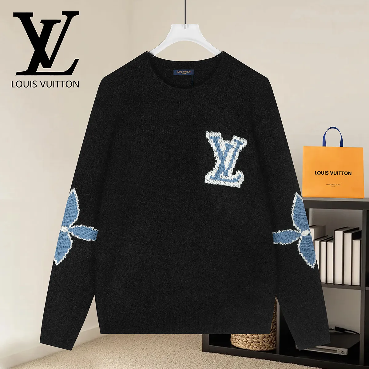 Logo Jacquard Crew-Neck Sweater D20021612