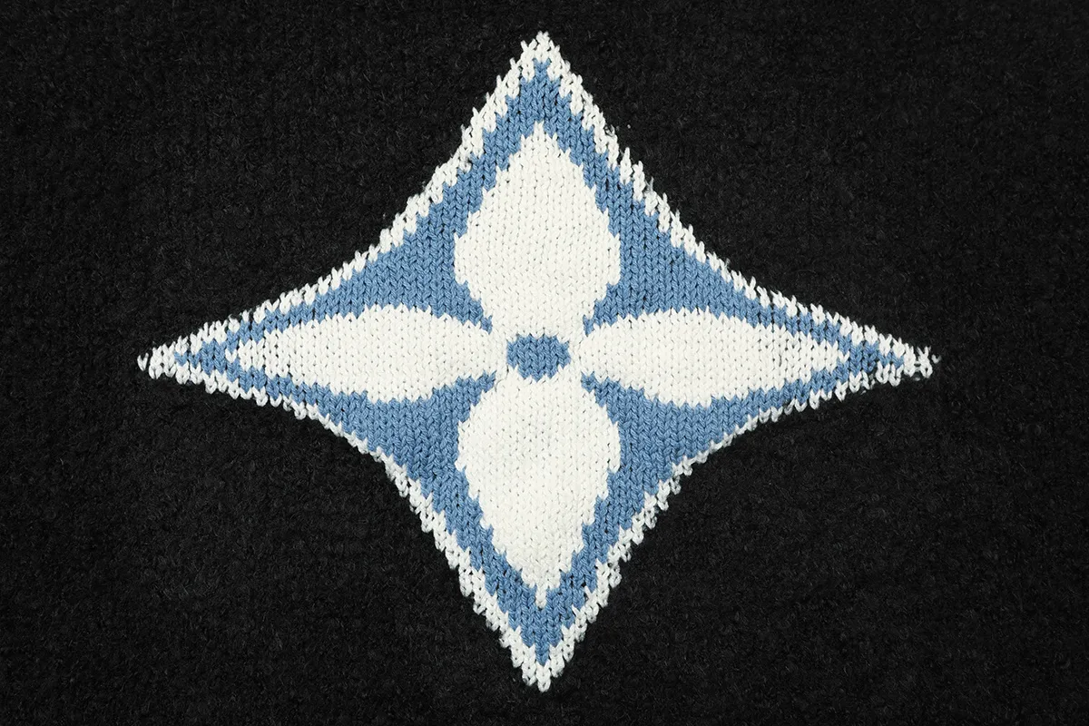 Logo Jacquard Crew-Neck Sweater D20021612 — view 7