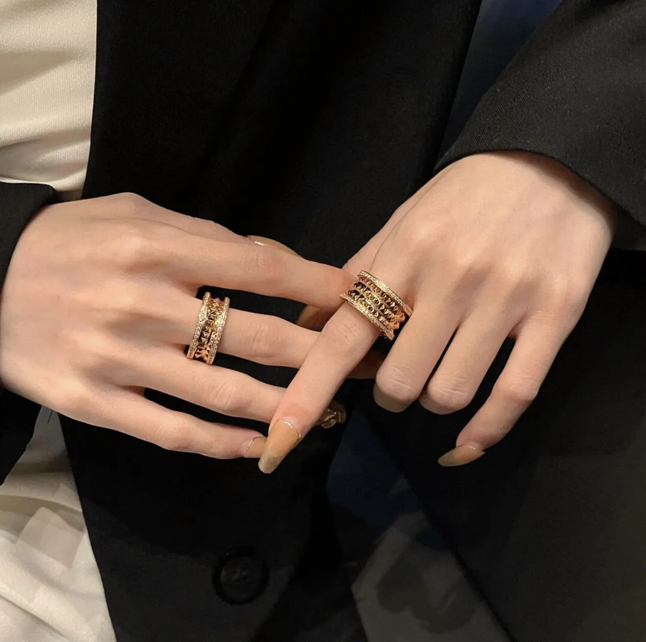 B.zero1 Rock 18K Rose Gold Diamond Two-Band Ring D17017324 — view 8